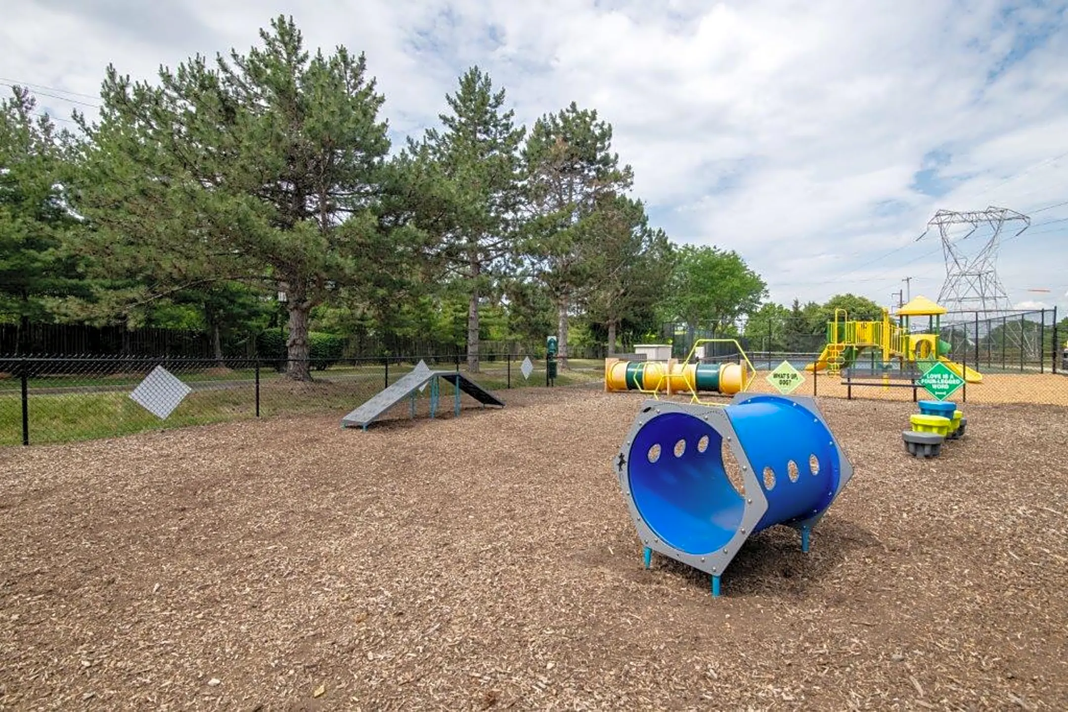 Playground - Abrams Run Apartment Homes - King of Prussia, PA
