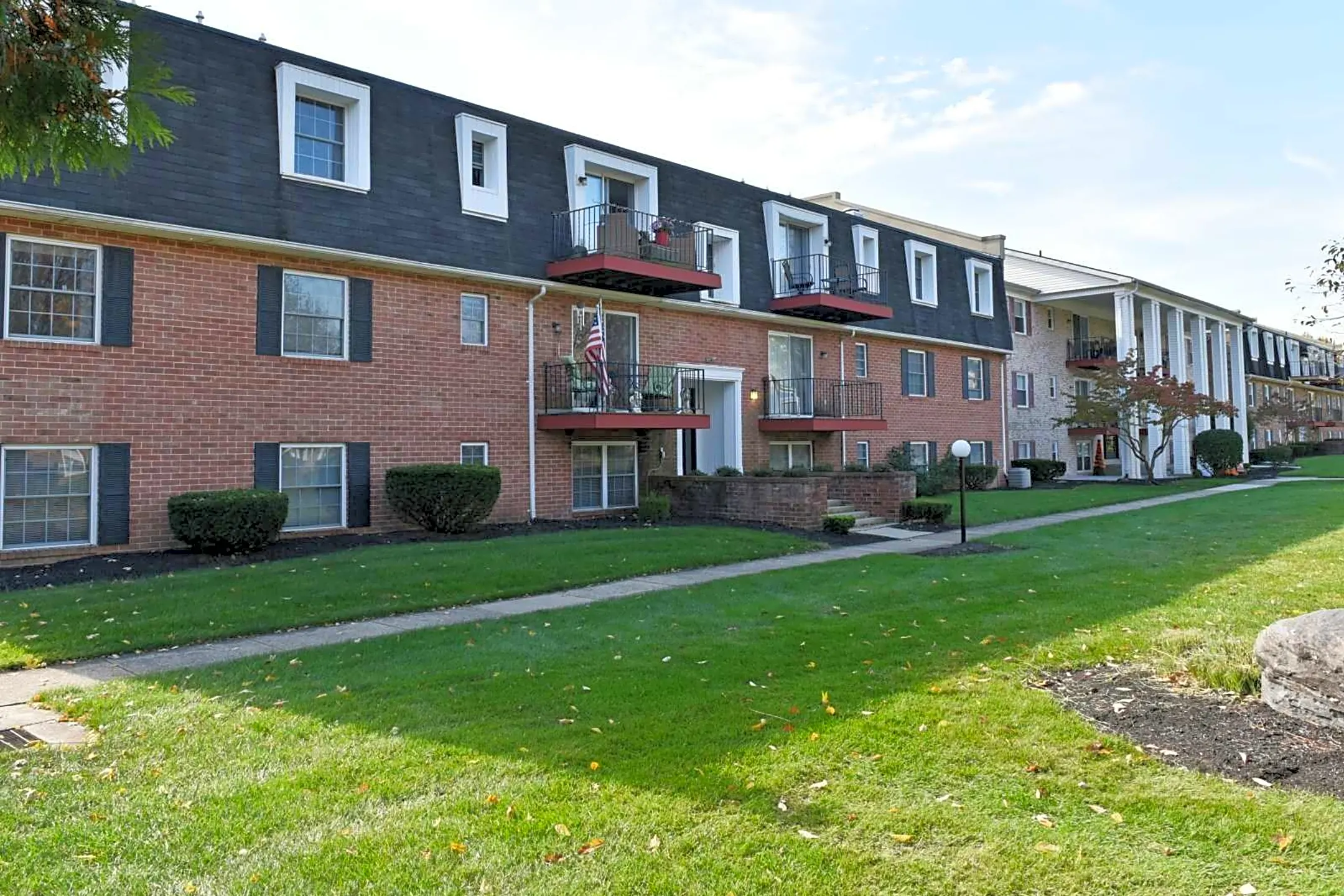 Coventry Village - Springfield, OH 45503