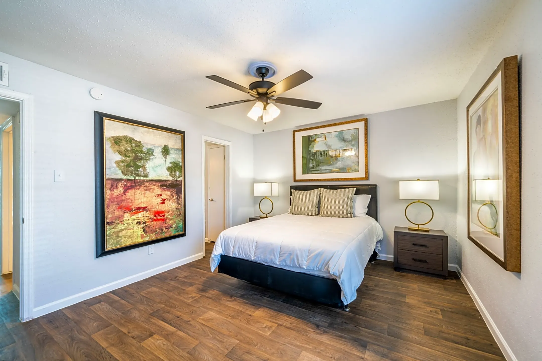 Bedroom - Waterside Apartments - Houston, TX