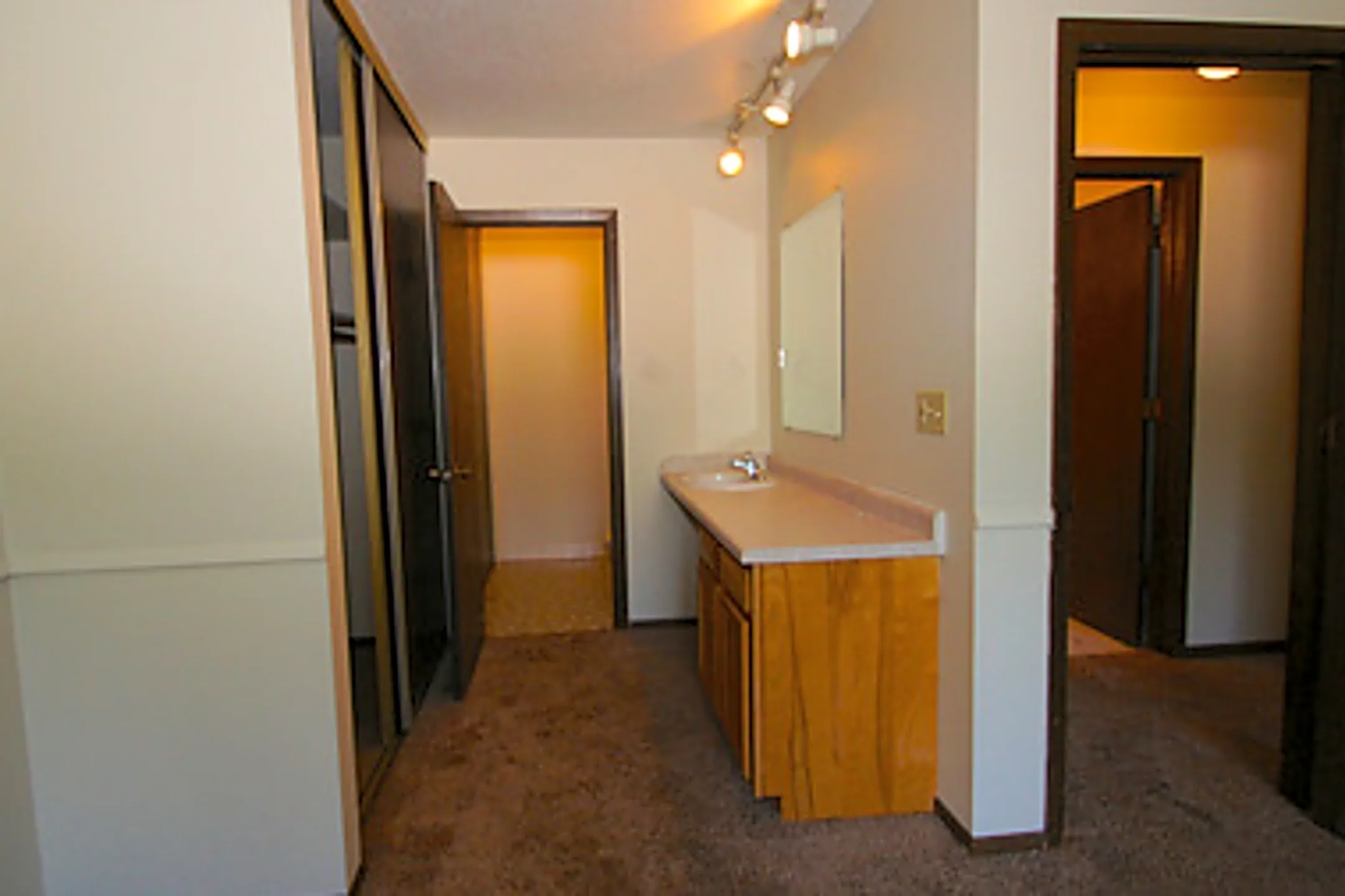 The Sands Mounds View, MN 55112