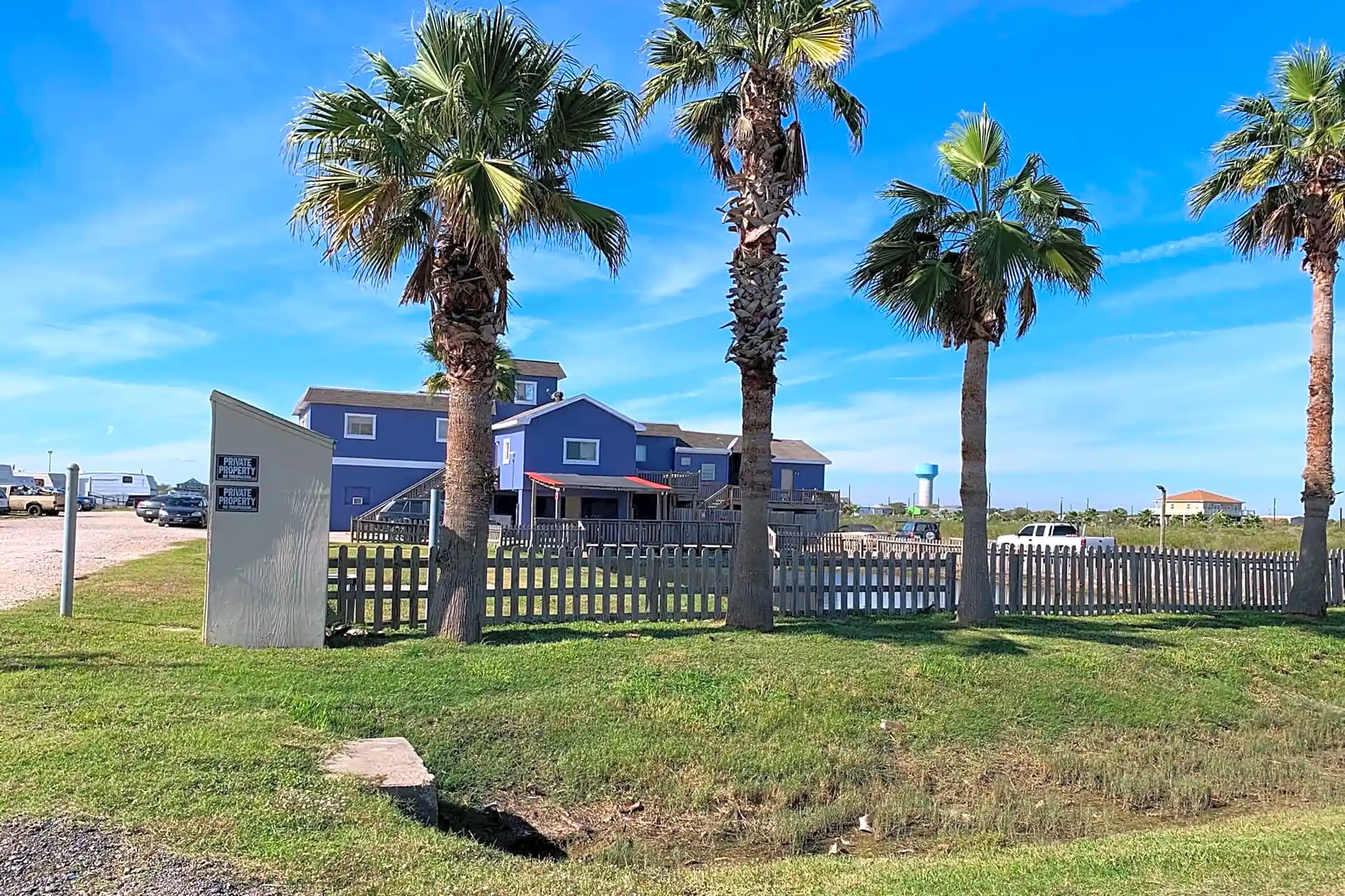 830 22nd St Apartments San Leon, TX 77539