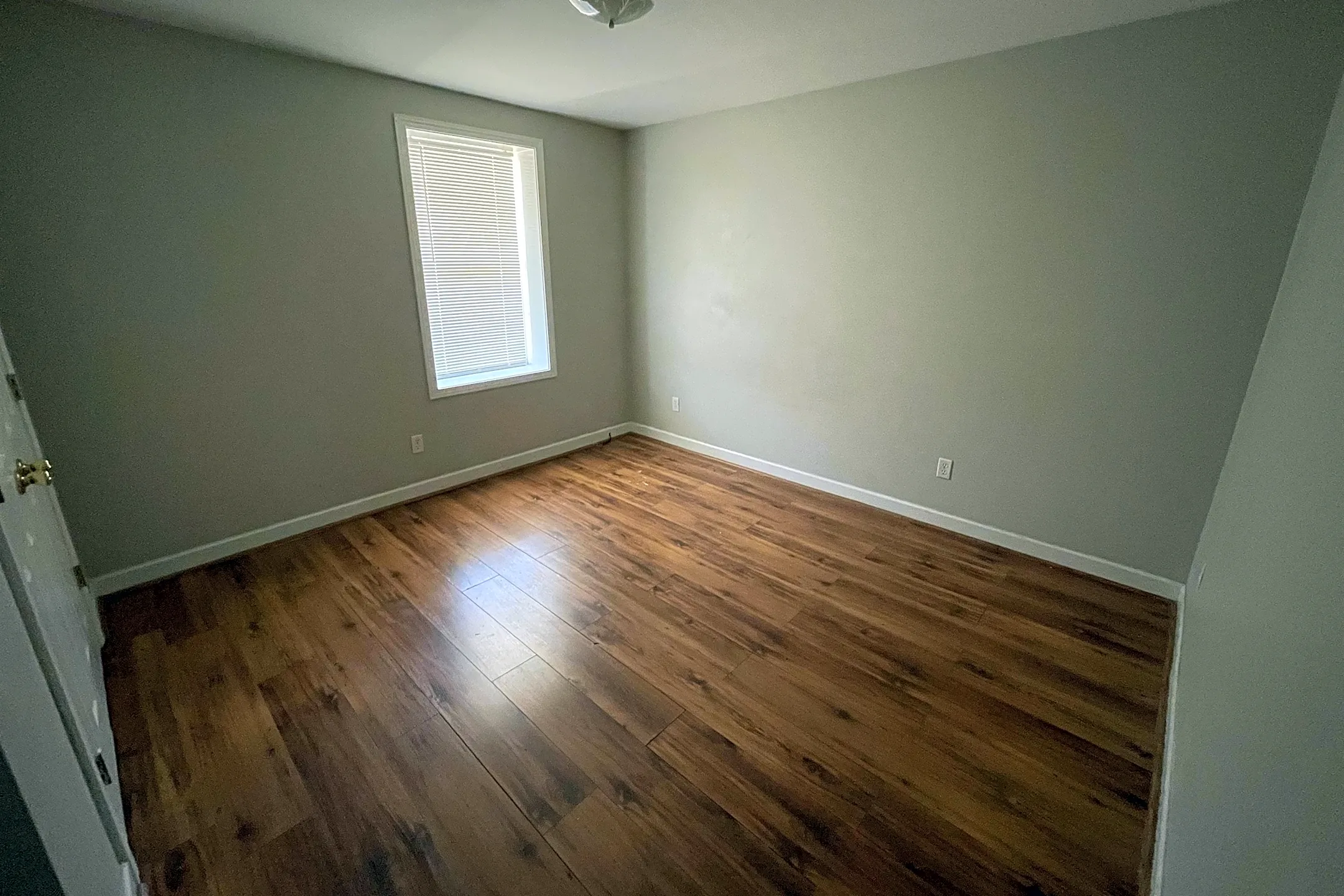 1210 E McIver Rd Apartments Darlington, SC 29532