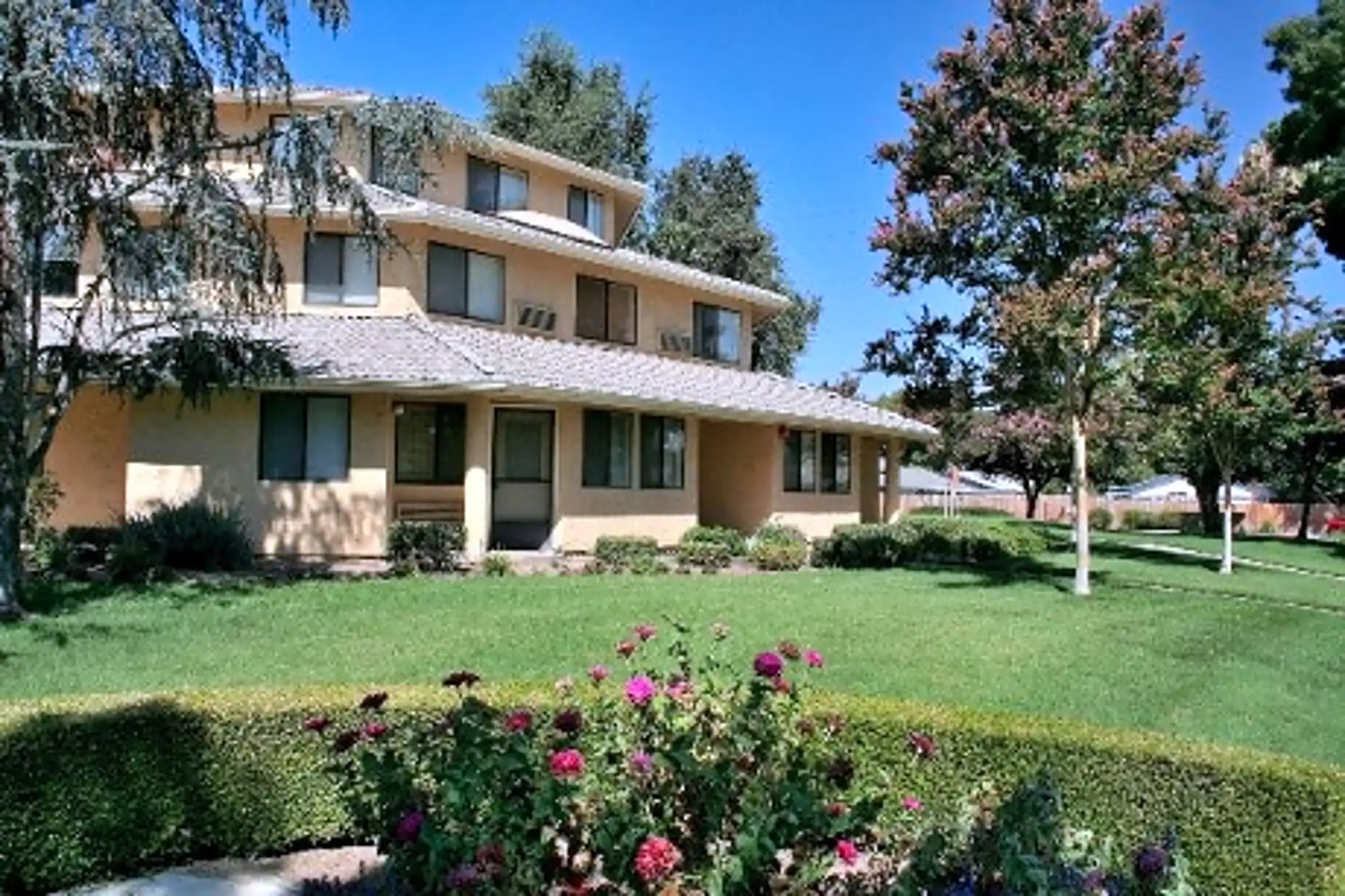 Walnut Park 4119 W Walnut Ave Visalia, CA Apartments for Rent Rent.