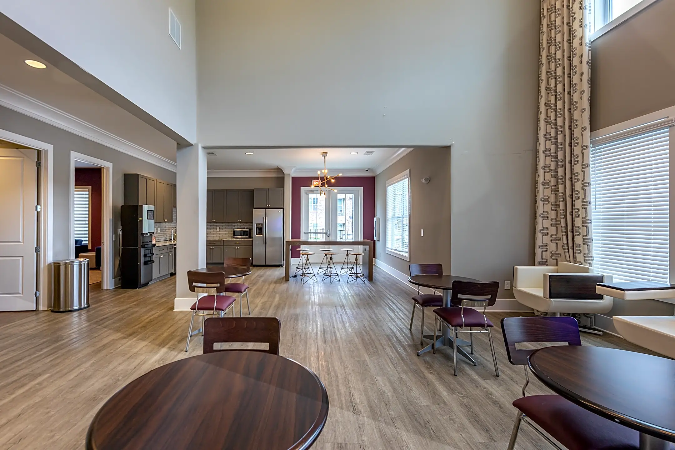 Foxwood Luxury Apartments 6701 Fox Rd Raleigh, NC Apartments for