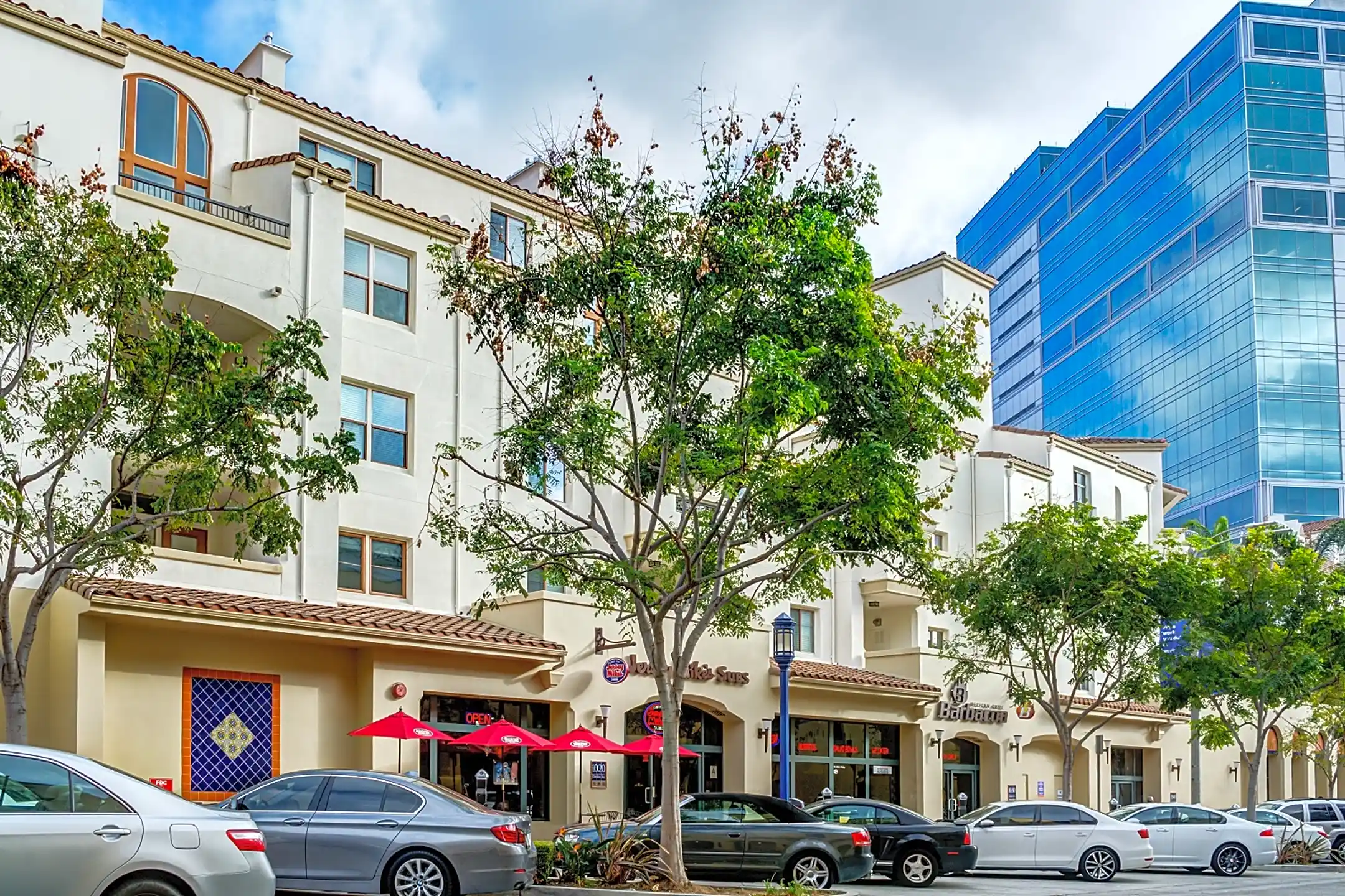 The Glendon 1040 Glendon Ave Los Angeles, CA Apartments for Rent