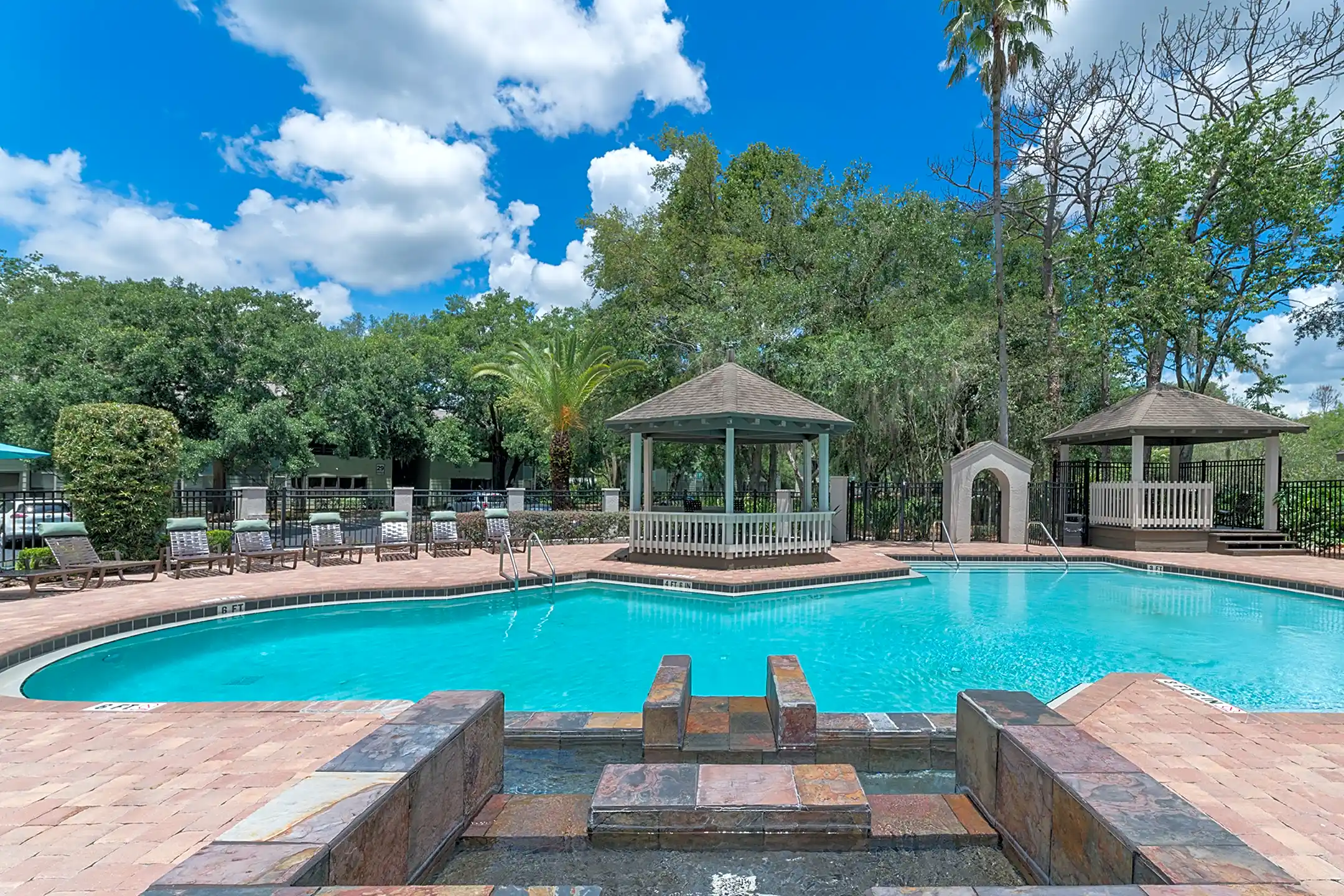 The Retreat at Lakeland Apartments 5115 N Socrum Loop Rd Lakeland