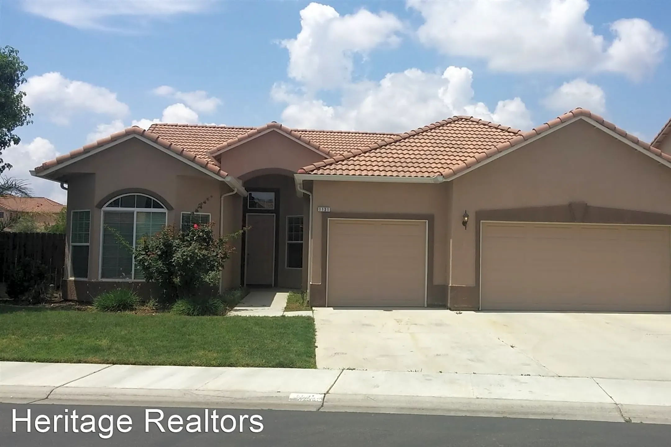 1131 Paradise Dr Lemoore, CA Houses for Rent Rent.