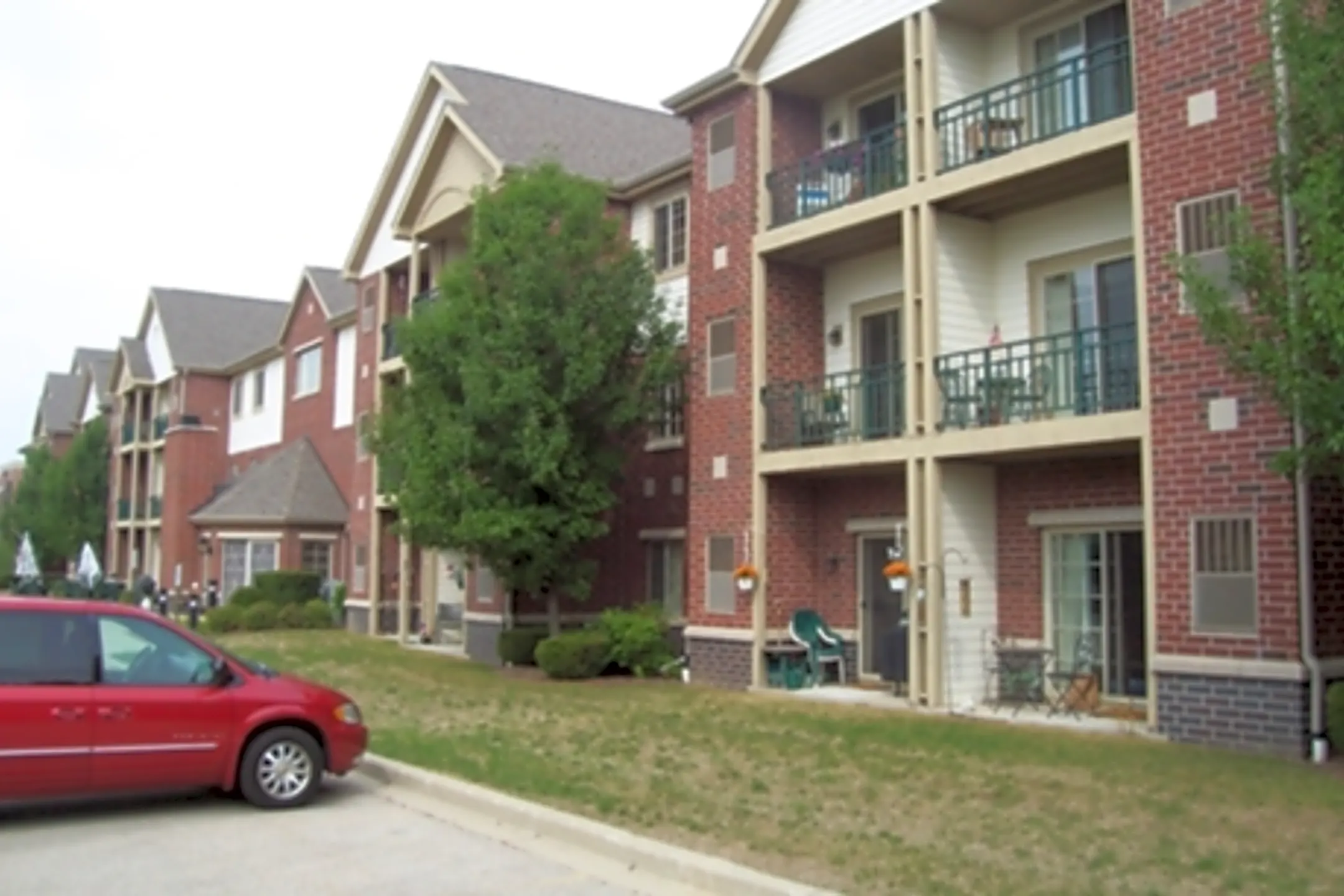 Foxbrook Senior Apartments