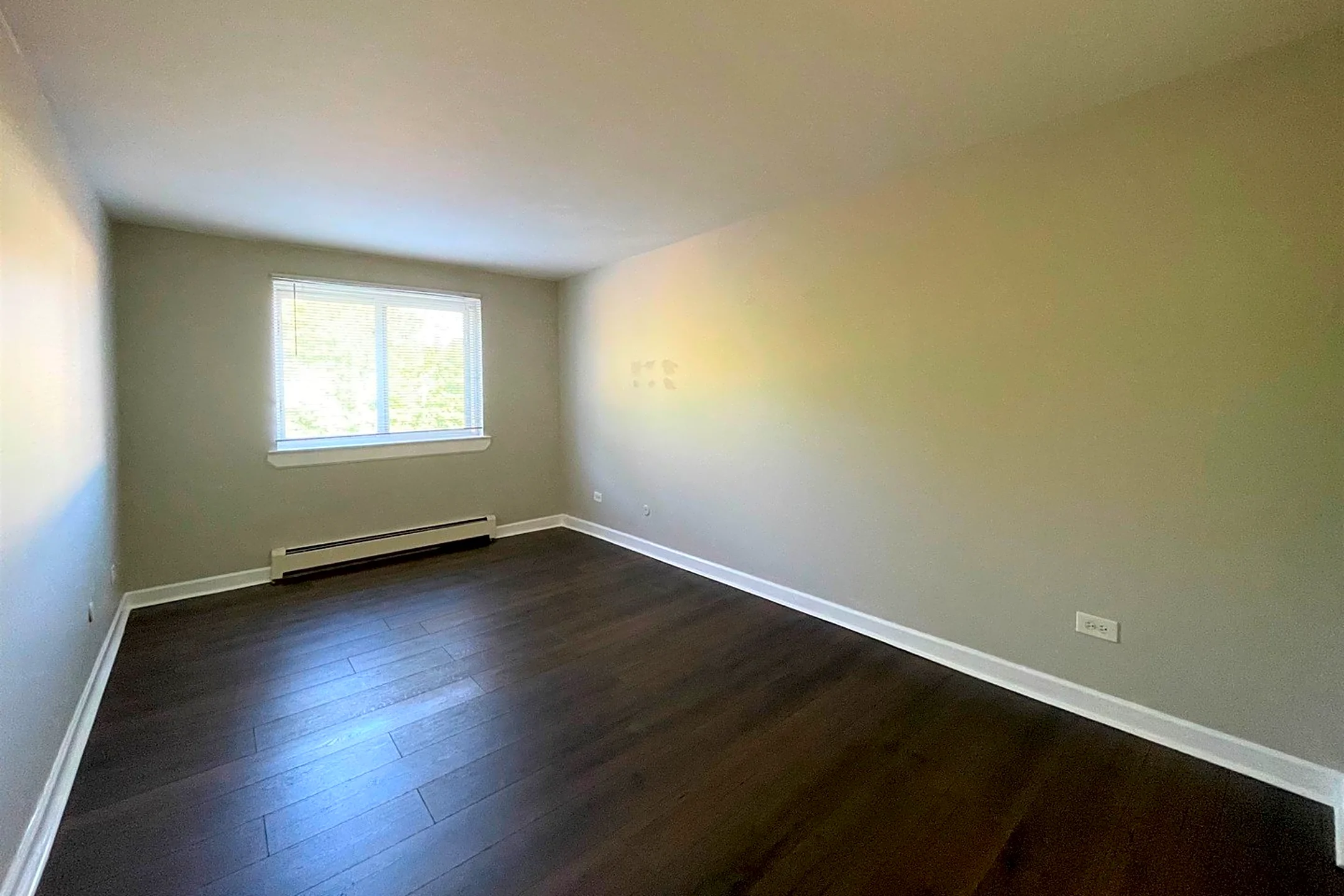 8816 Briar Ct 2C Des Plaines, IL Houses for Rent Rent.