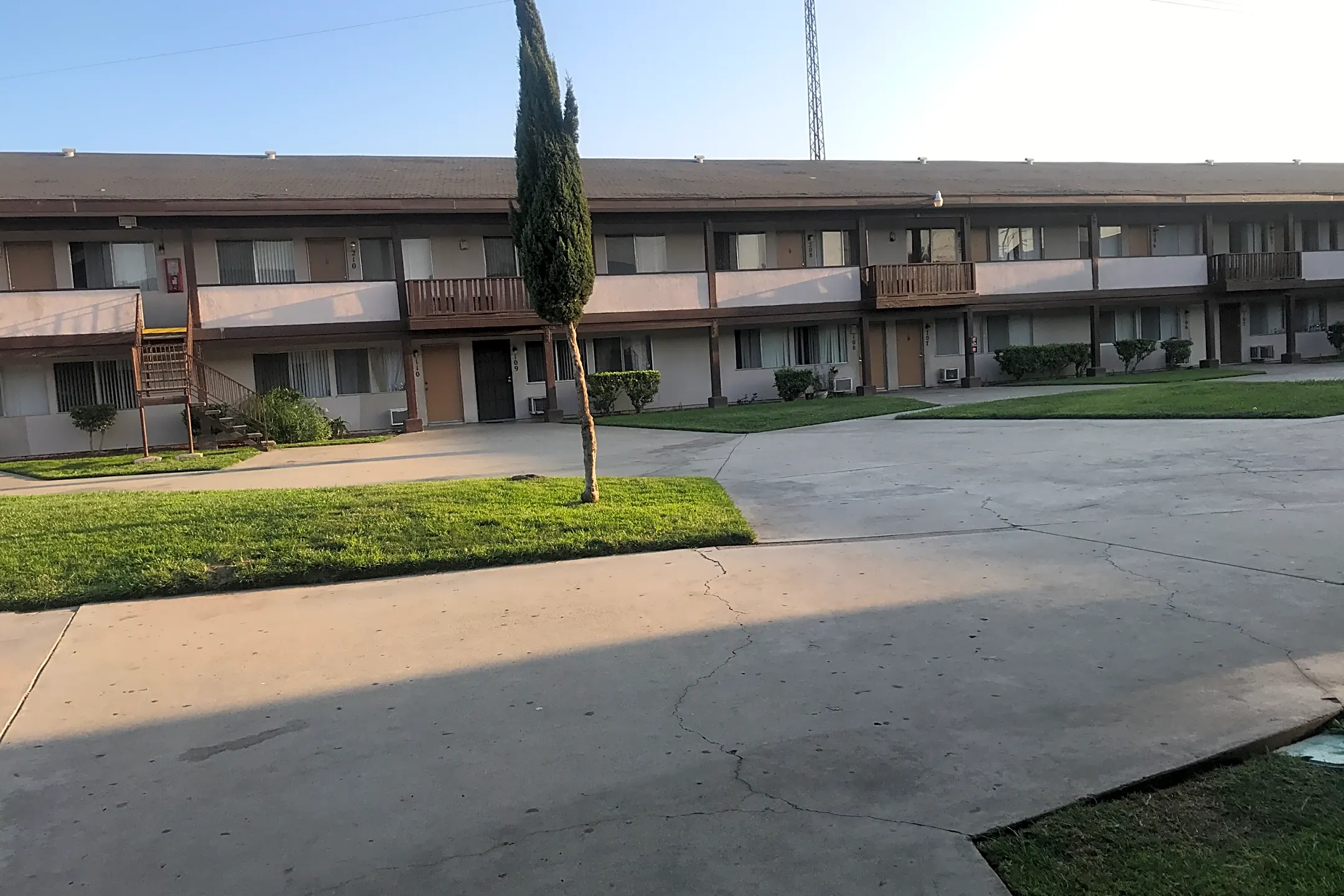 Garden Breeze - 415 S Mount Vernon Ave | San Bernardino, CA Apartments ...