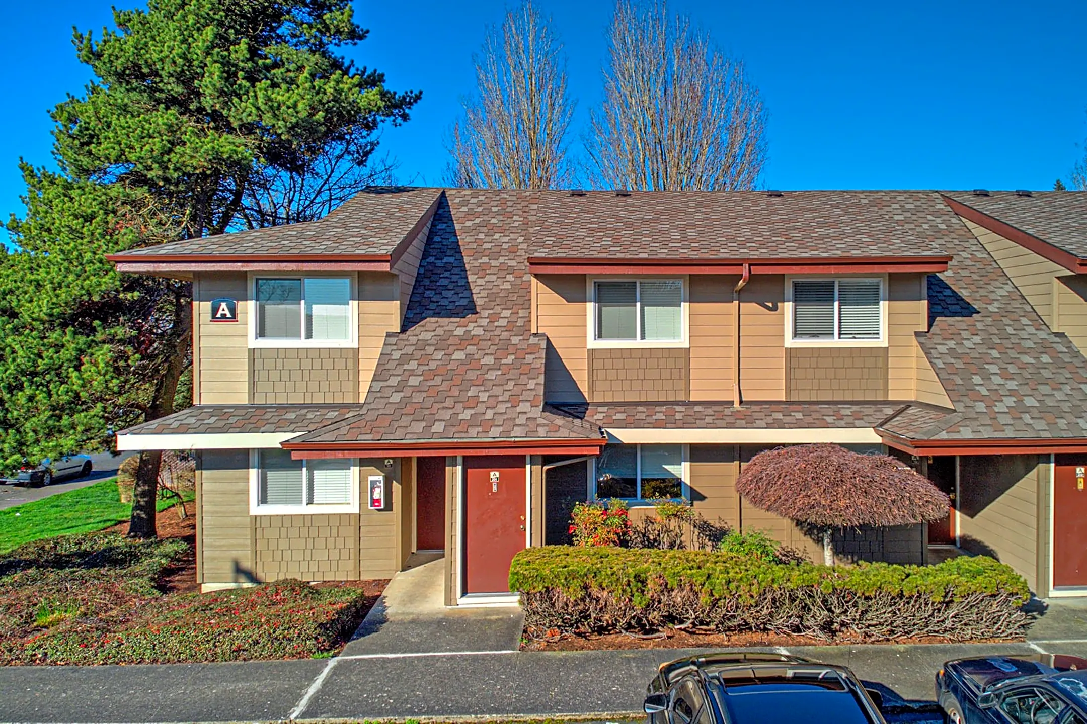 Crown Plaza Apartments - Vancouver, WA 98685