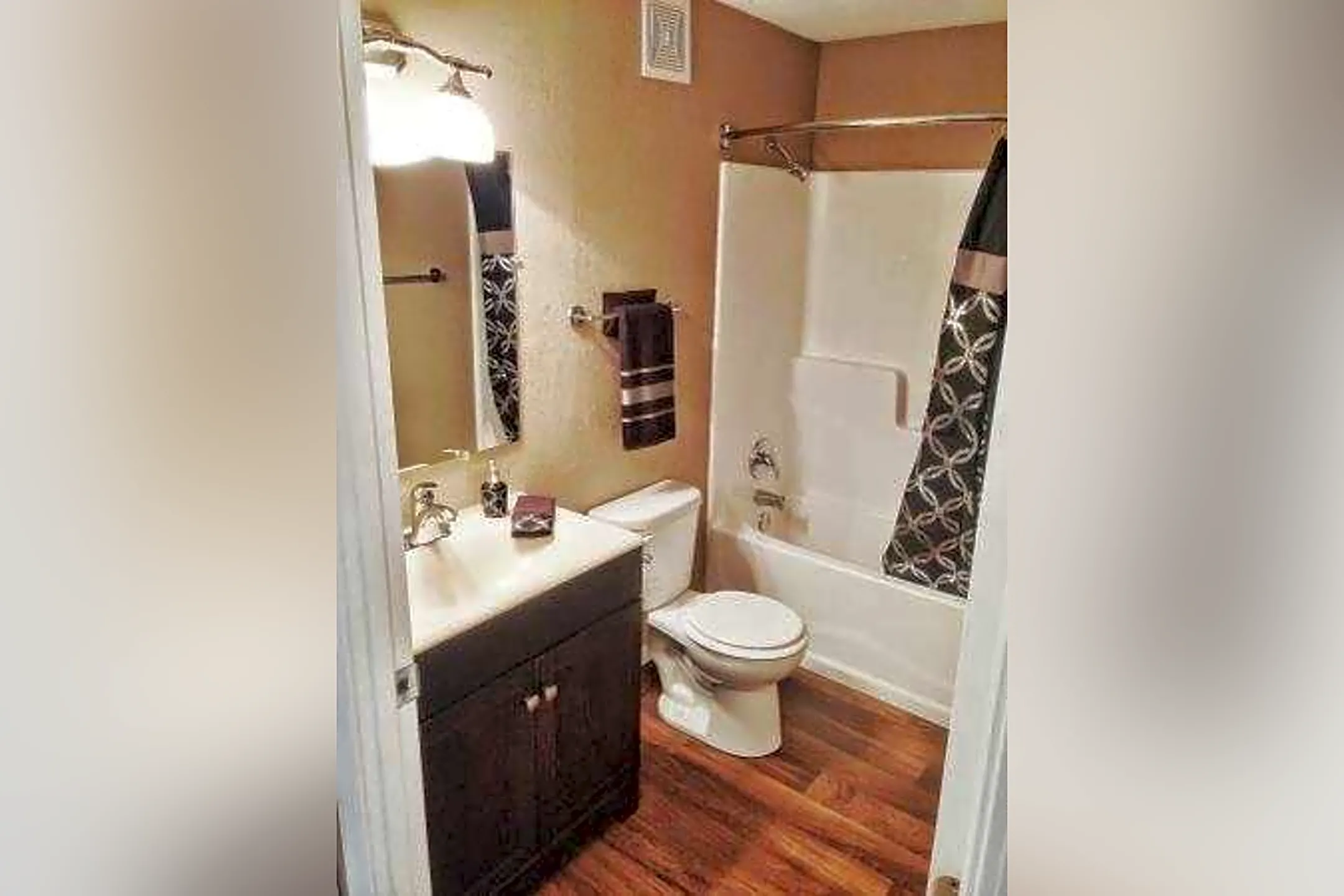 Bathroom - Brandon Court - Bloomington, IN