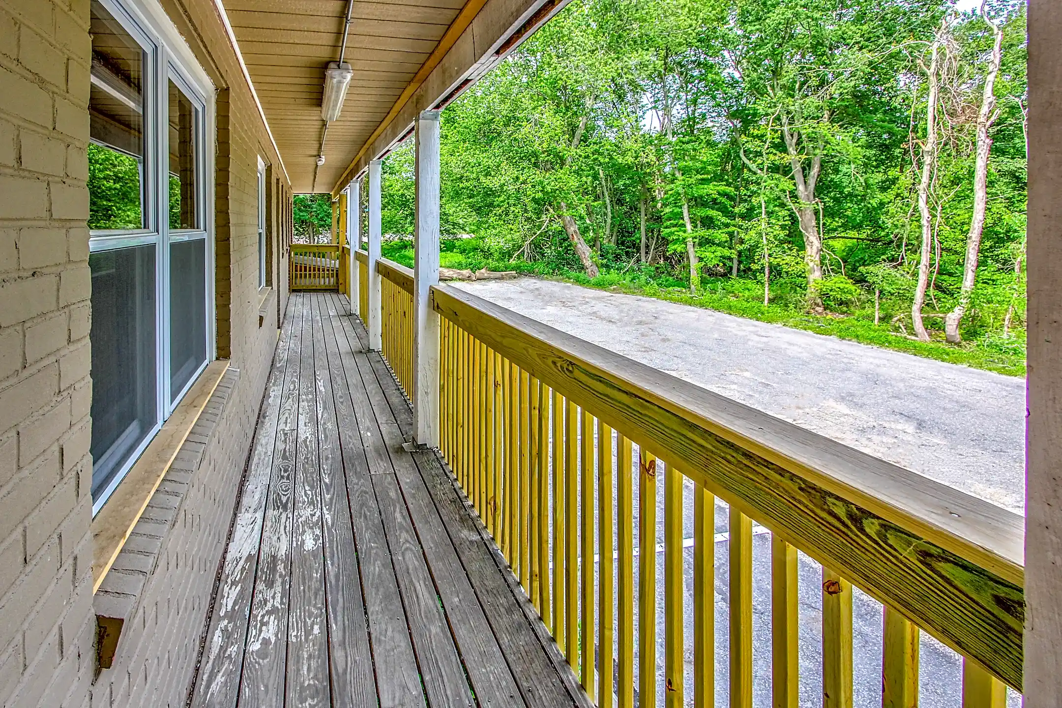 Mountview Apartments 1591 Norwich New London Tpke Uncasville, CT