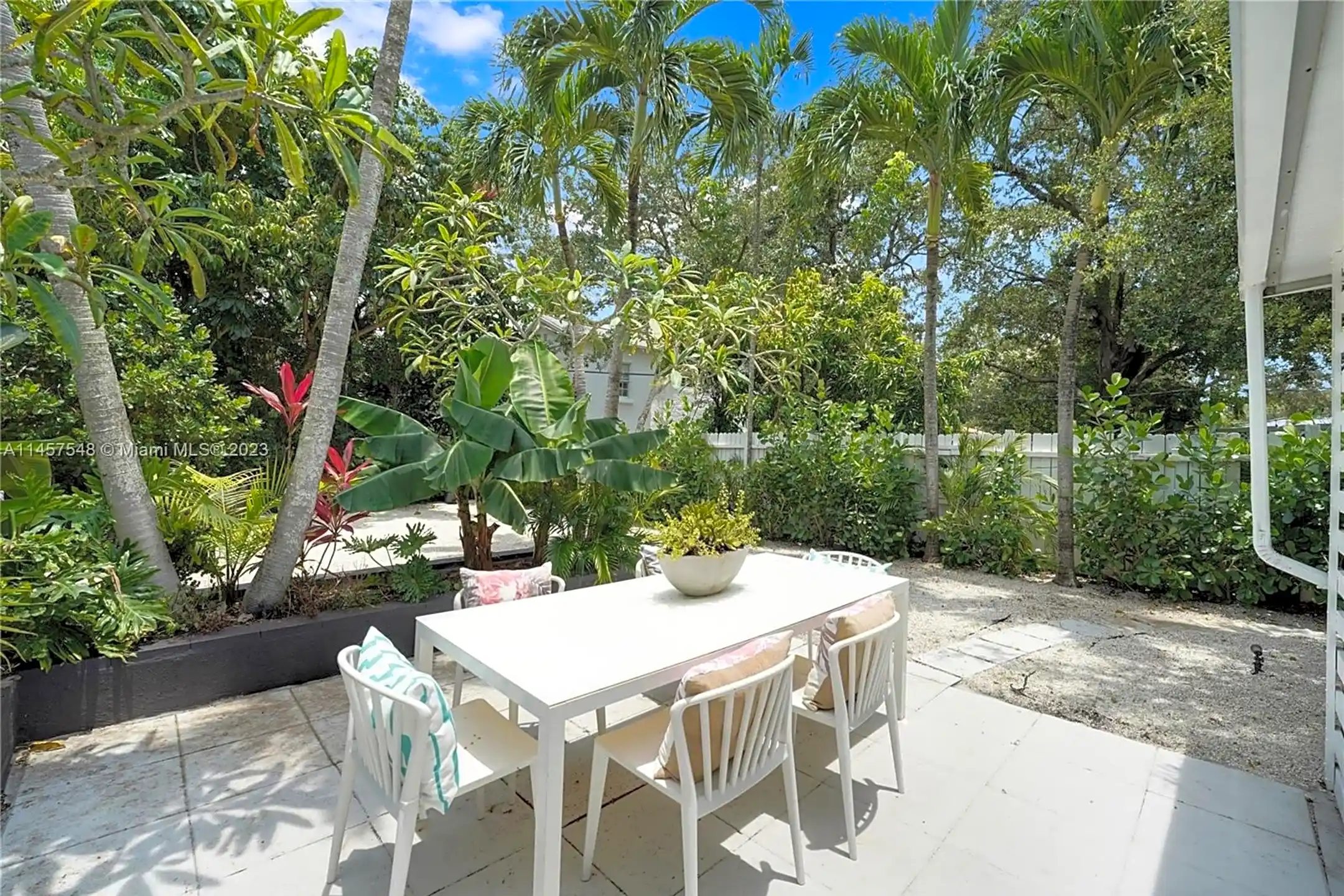 Patio / Deck - 355 NE 87th St - El Portal, FL