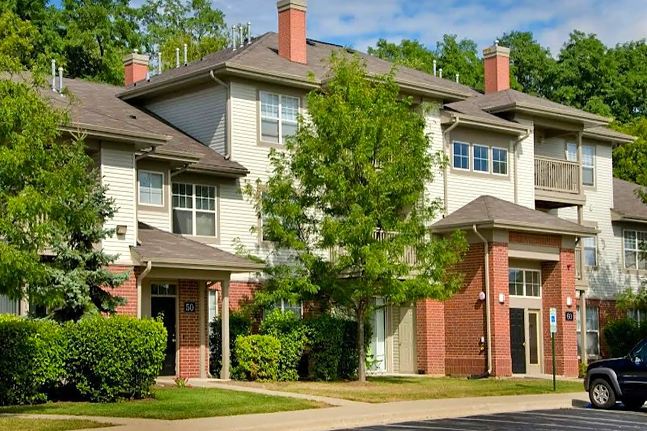 Woodlake Apartments 101 Woodlake Blvd Gurnee, IL Apartments for