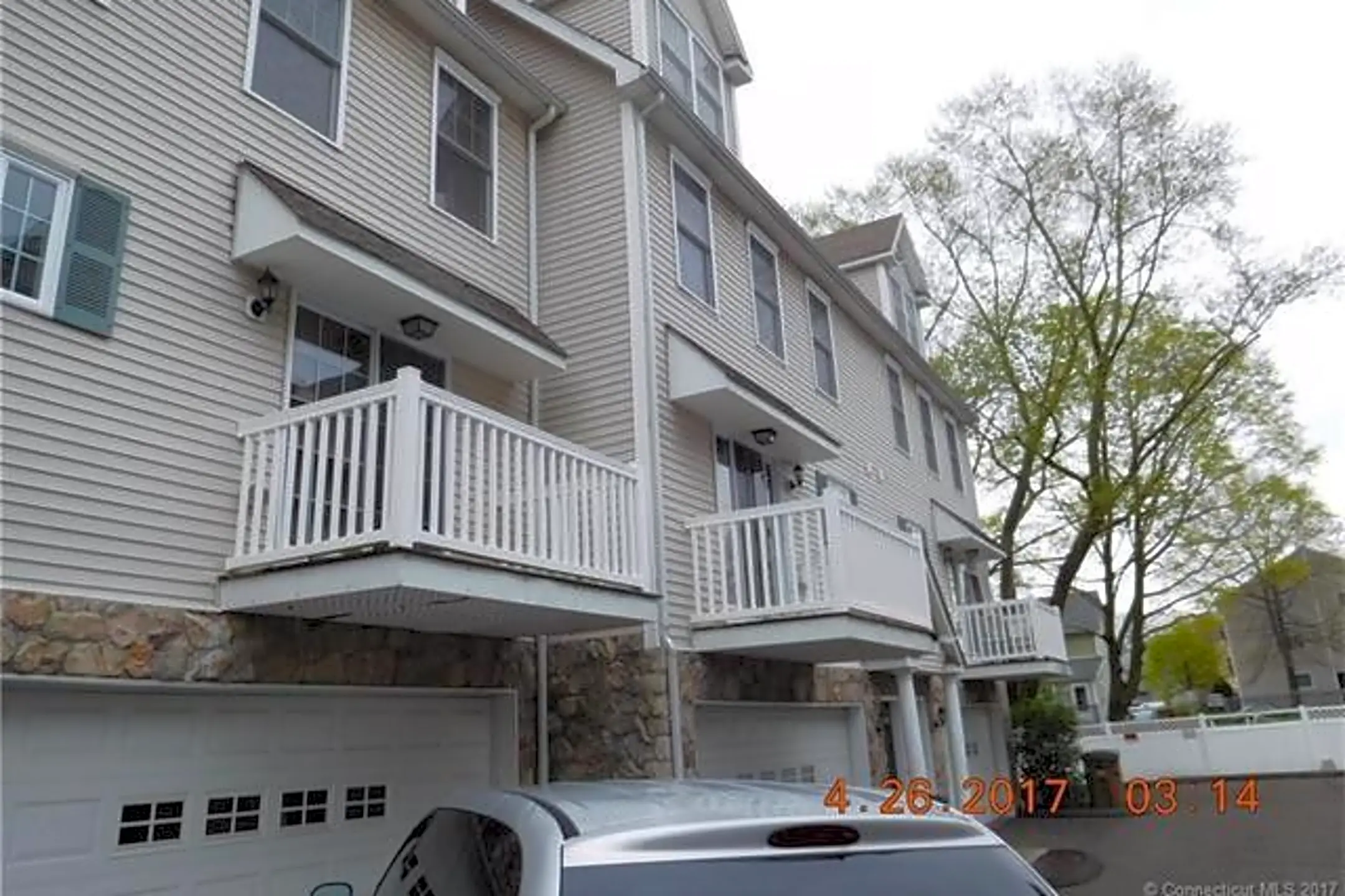 107 Virgil St Houses Stamford, CT 06902
