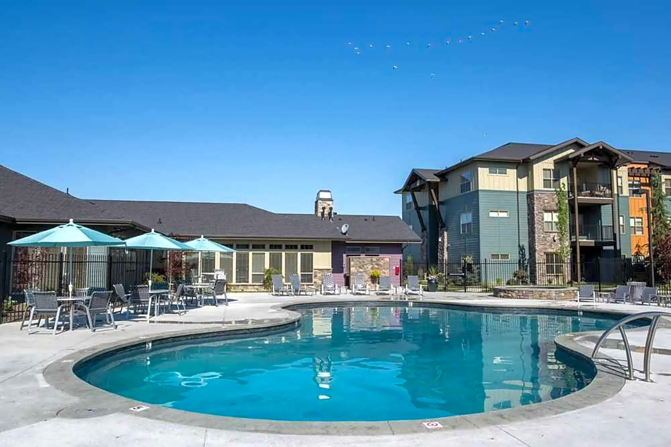 Pool - Retreat at Silvercloud - Boise, ID