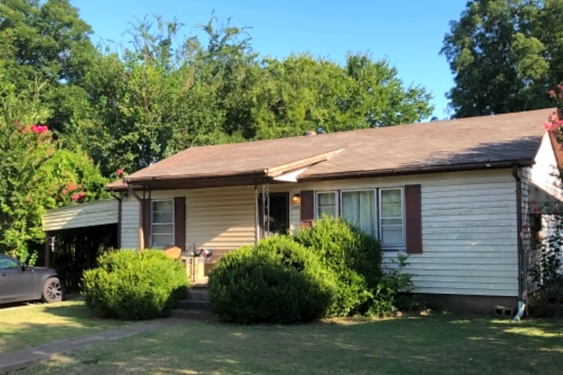 1209 E Oak St Cushing, OK Houses for Rent Rent.