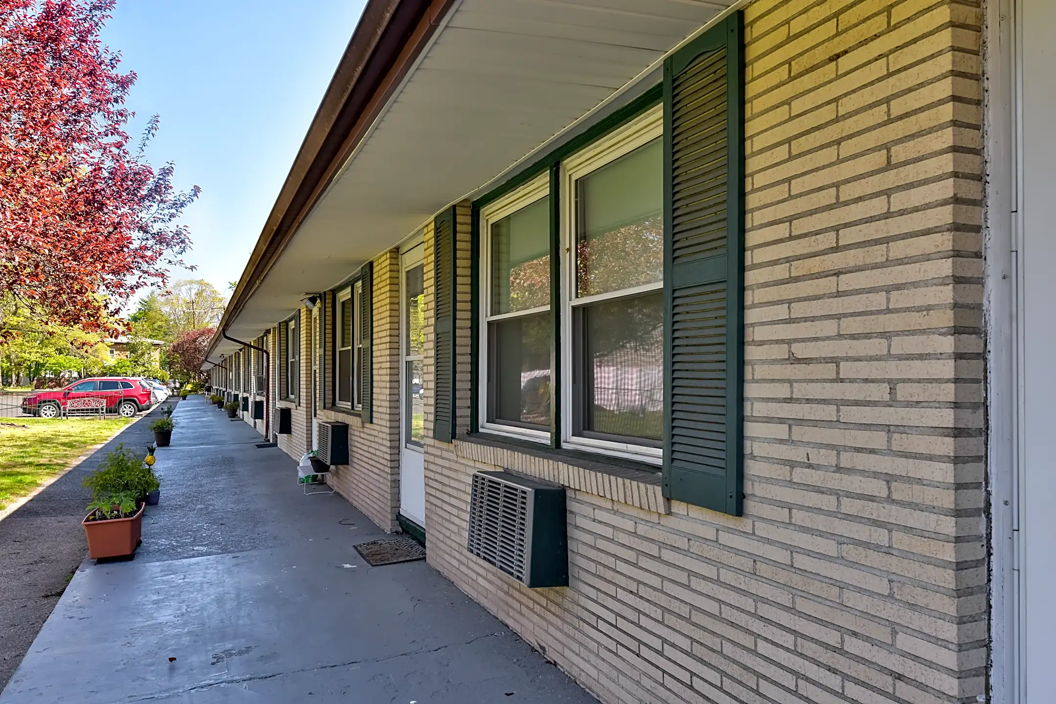 Woodside Apartments 45 Olmsted East Hartford, CT for Rent Rent.