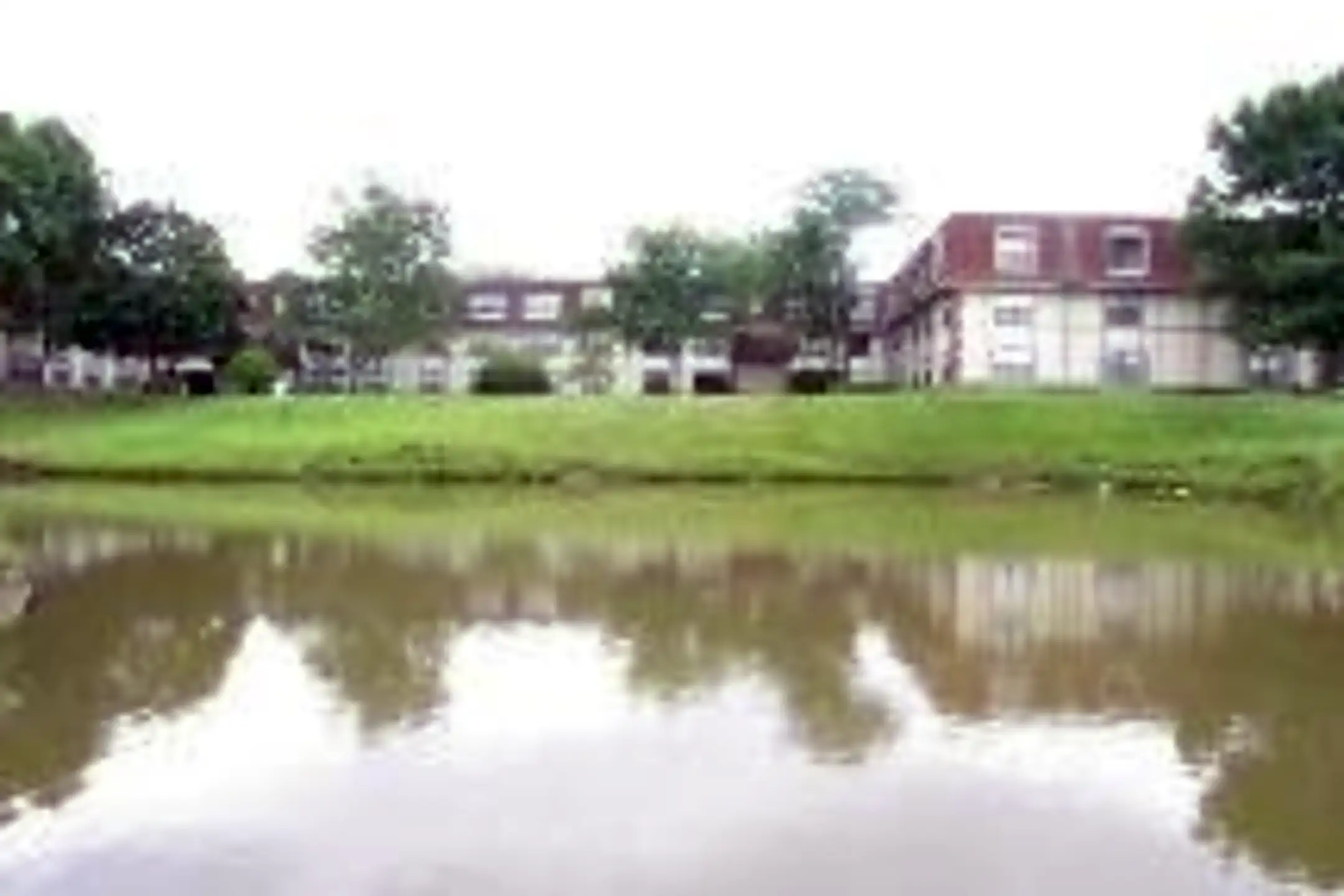 Pine Creek Apartments Houston, TX 77013