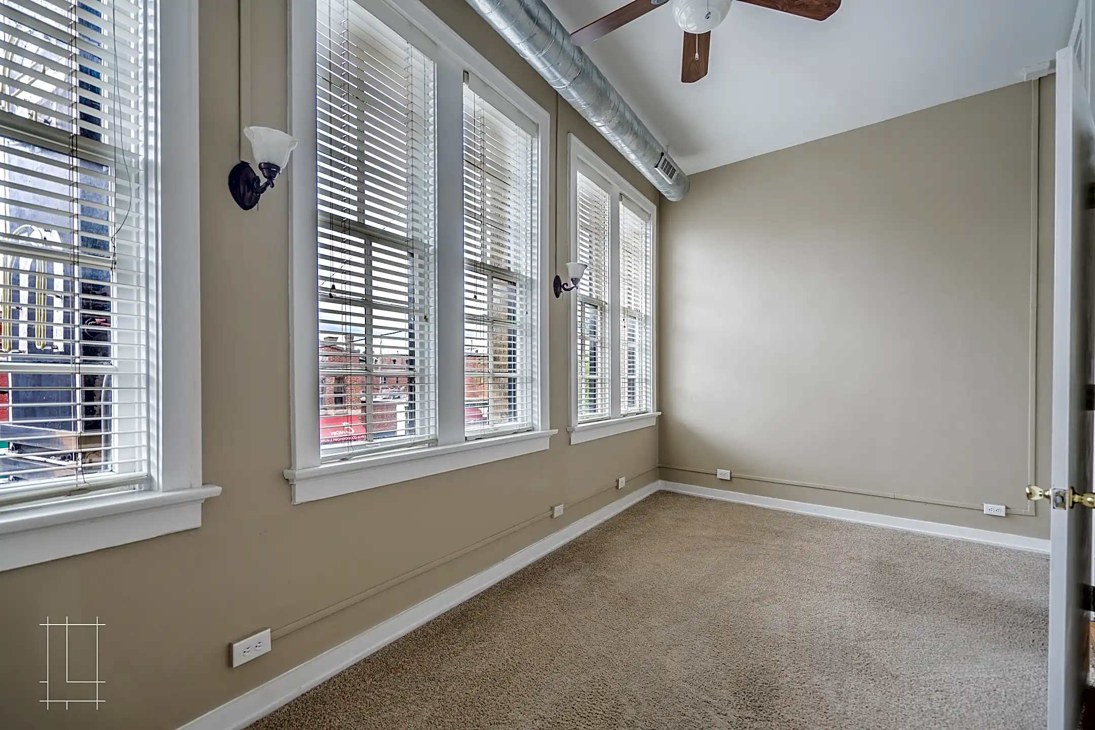 Lykens Companies Apartments Columbus, OH 43201