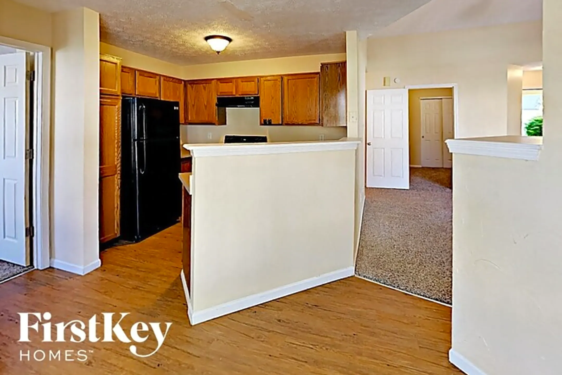 Dining Room - 7827 Park North Bend - Indianapolis, IN