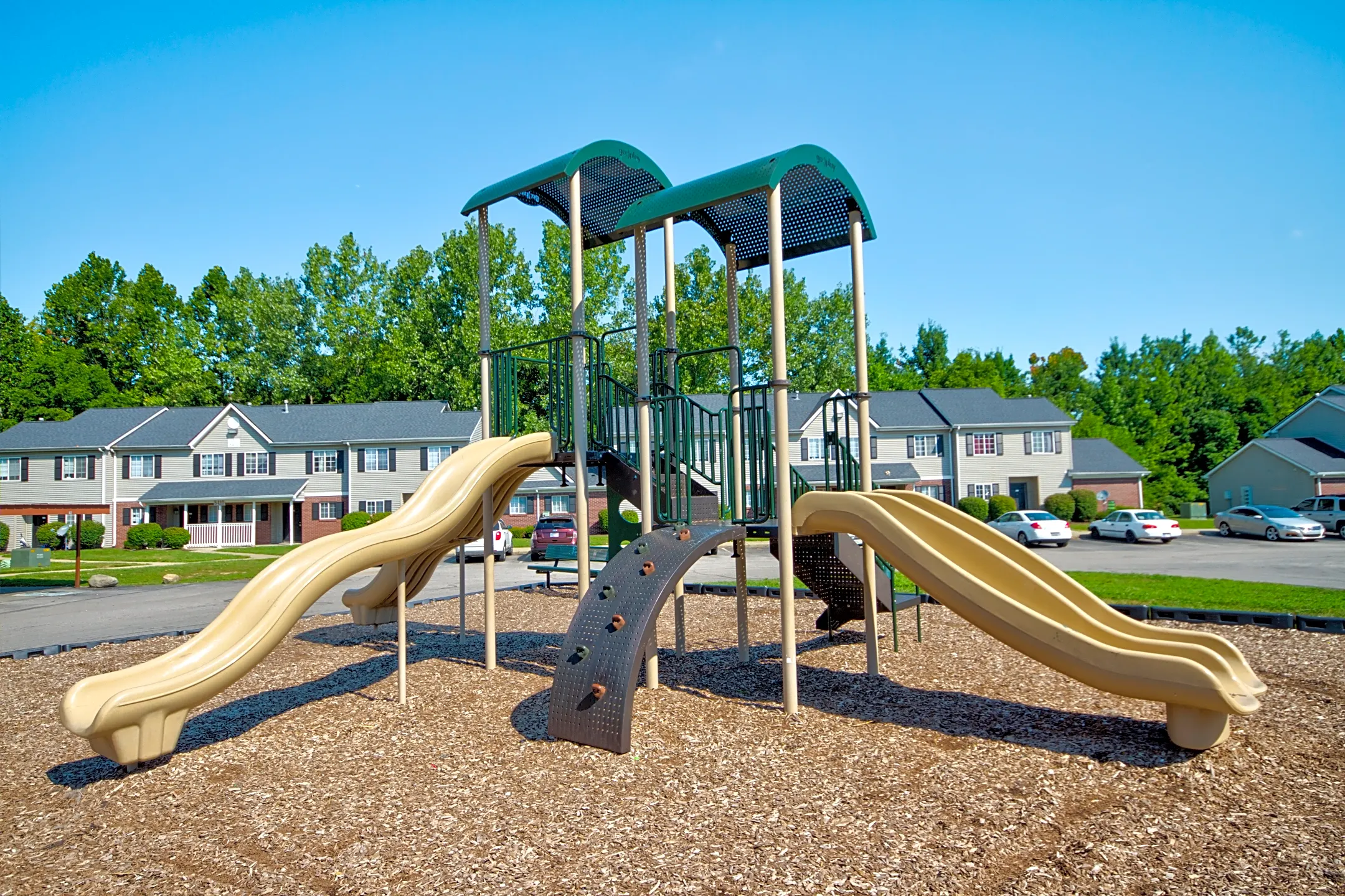 Park View At Beech Grove Apartments - Indianapolis, IN 46203