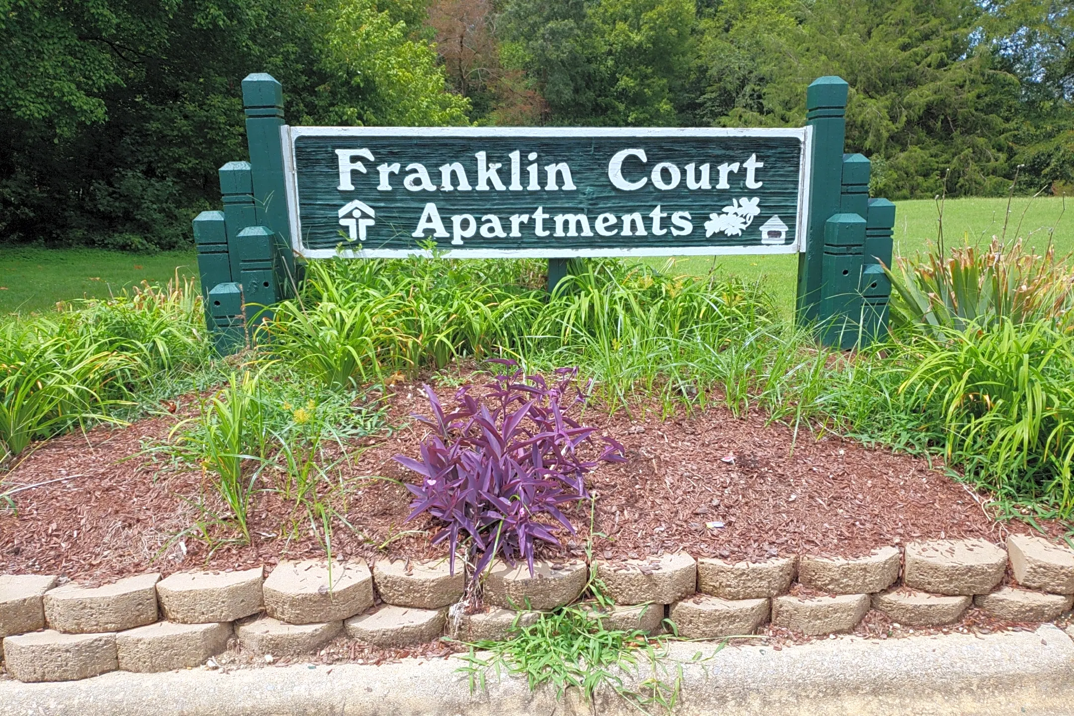 Franklin Court Apartments - 310 2nd St | Louisburg, NC for Rent | Rent.