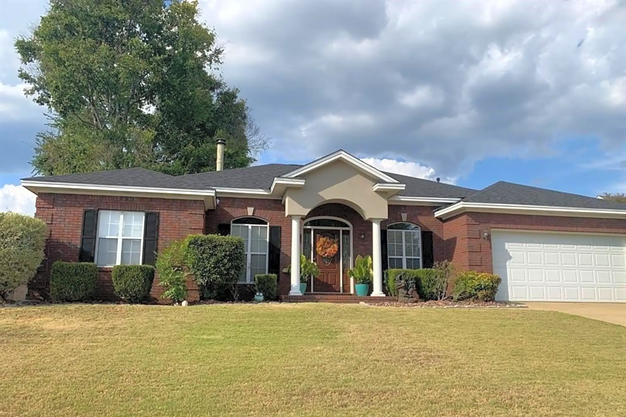 154 E Poplar St Prattville, AL Houses for Rent Rent.