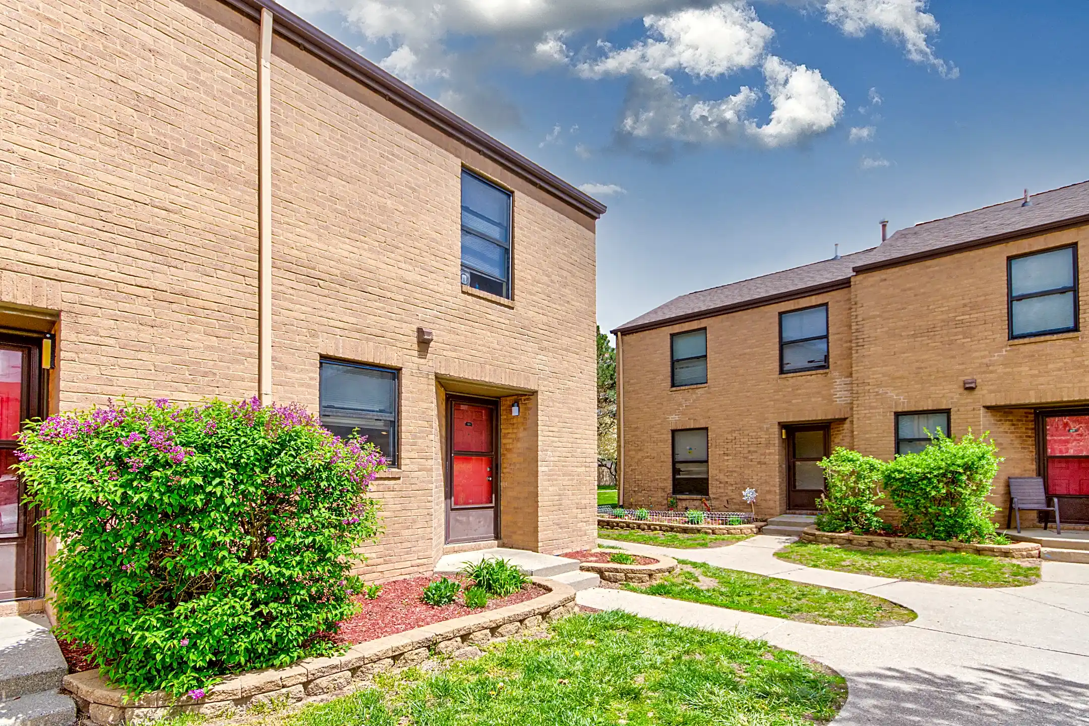 Riverside Townhomes 1229 Lockport Dr Three Rivers, MI Apartments for Rent Rent.