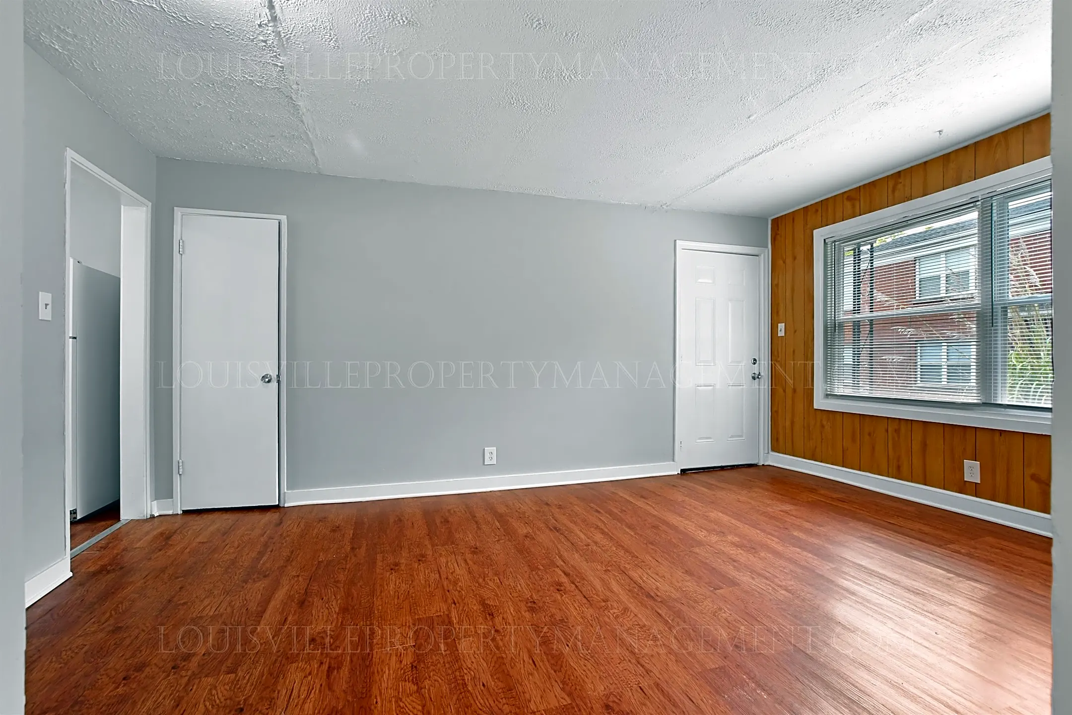 Living Room - 1431 Nightingale Rd - Louisville, KY