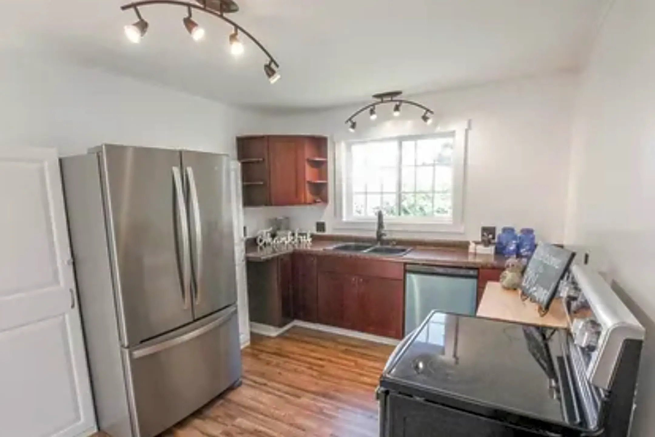 900 Leonard Street Fostoria, OH Houses for Rent Rent.