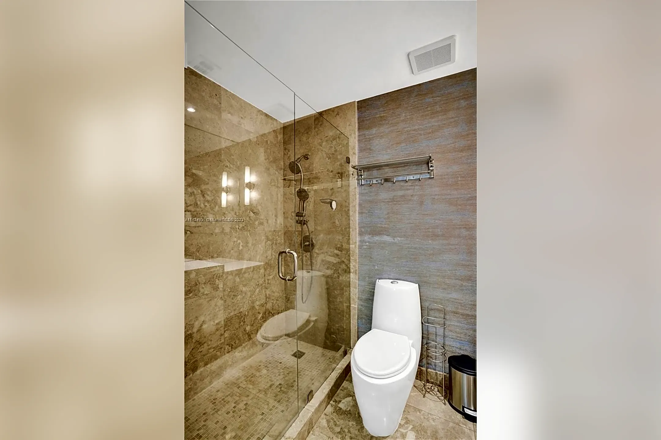Bathroom - 1000 NW N River Dr #113 - Miami, FL