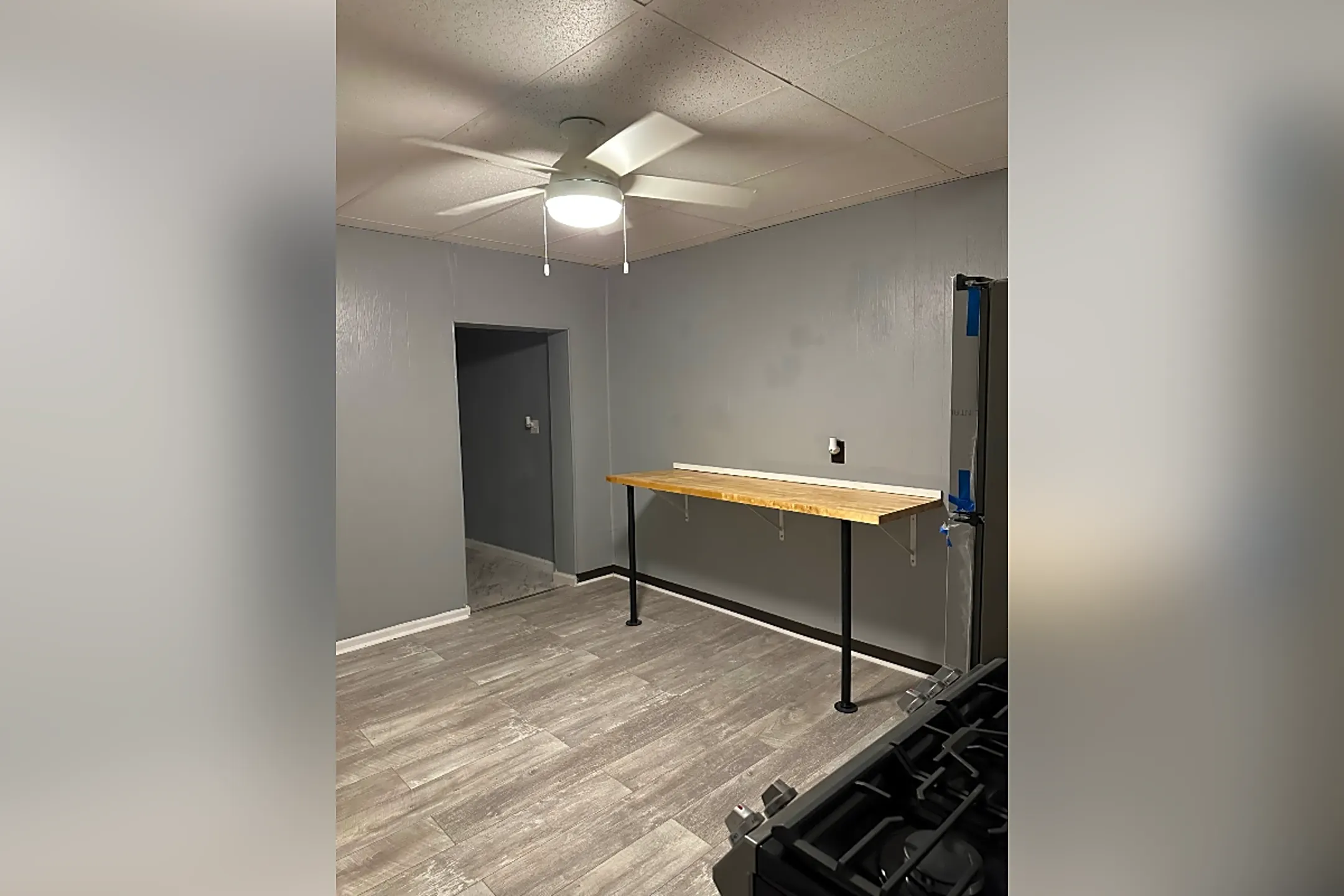 815 10th St McKees Rocks, PA Townhomes for Rent Rent.