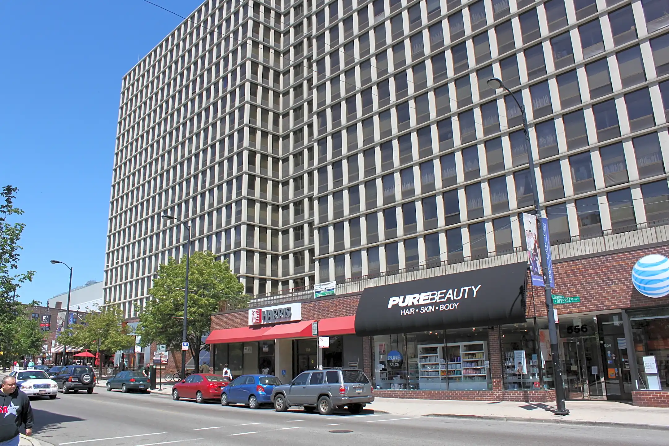 Lincoln Park Plaza - Chicago, IL