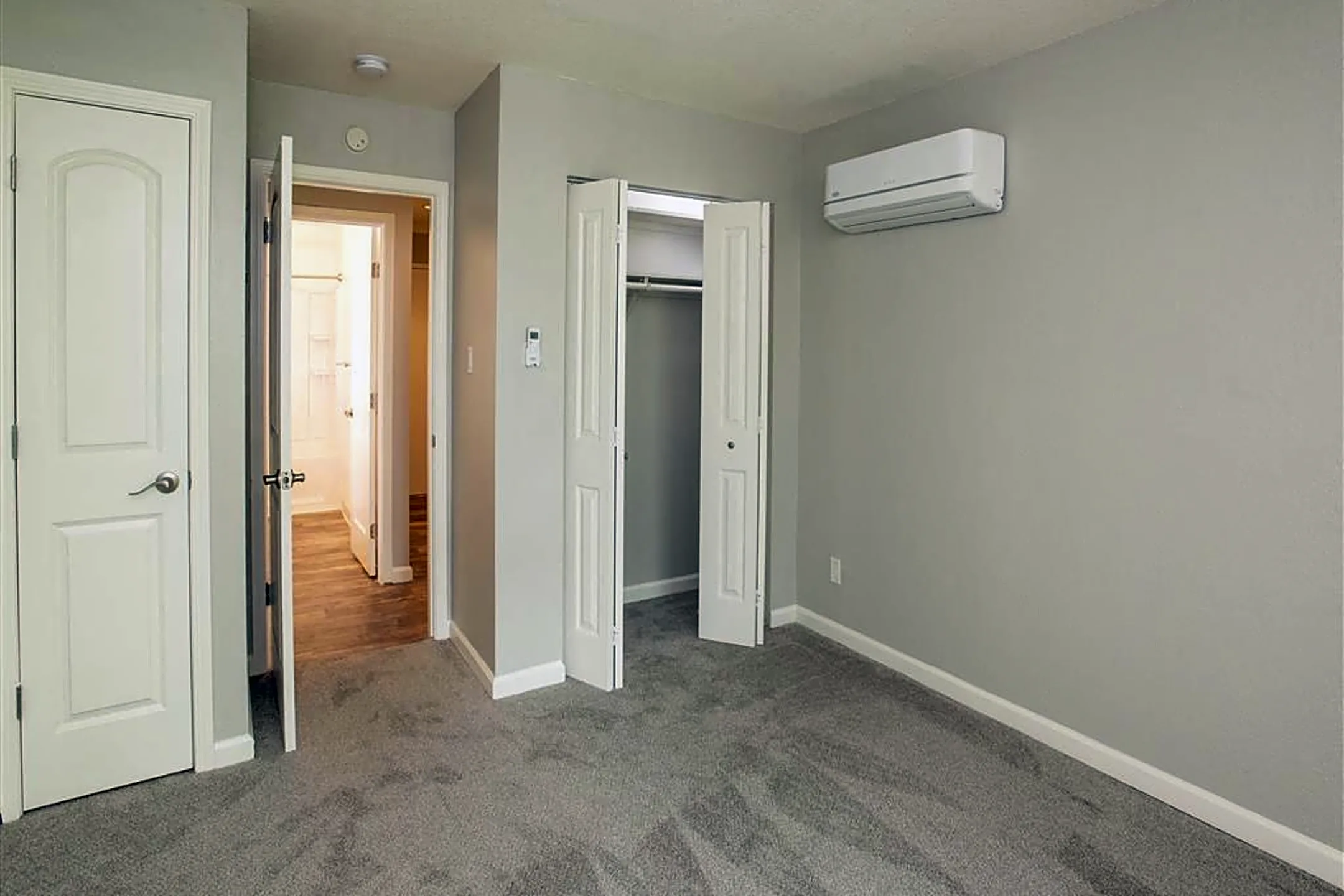 Trinity House 1812 Trinity Ave Walnut Creek, CA Apartments for Rent