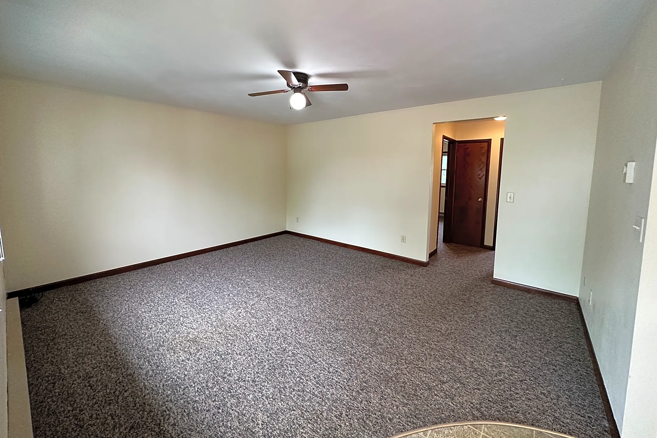 6995 W 200 N Apartments - Shipshewana, IN 46565