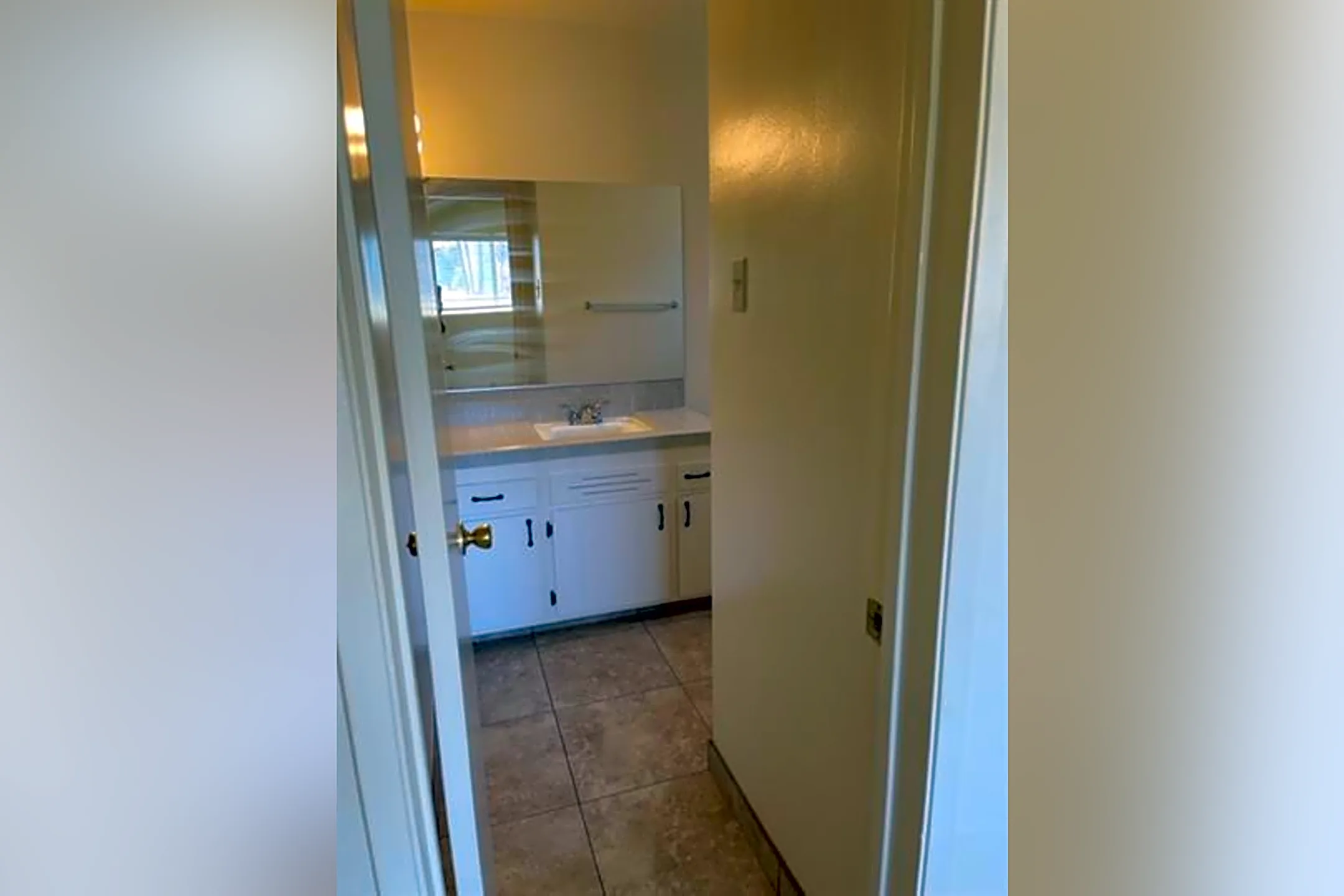 4200 Columbus St Bakersfield, CA Houses for Rent Rent.