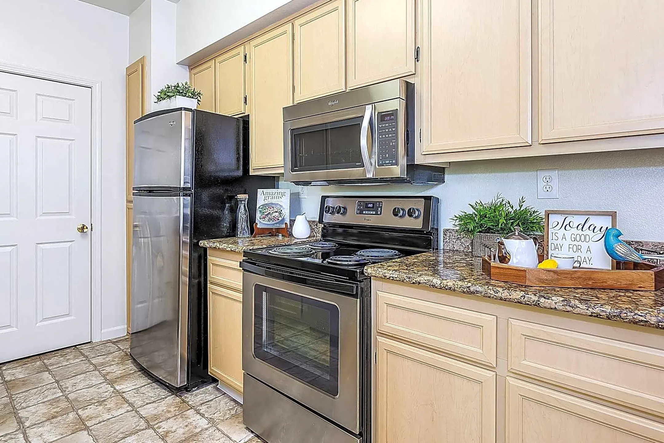 Bollinger Crest Apartments - 4000 Bollinger Crest Common | San Ramon ...