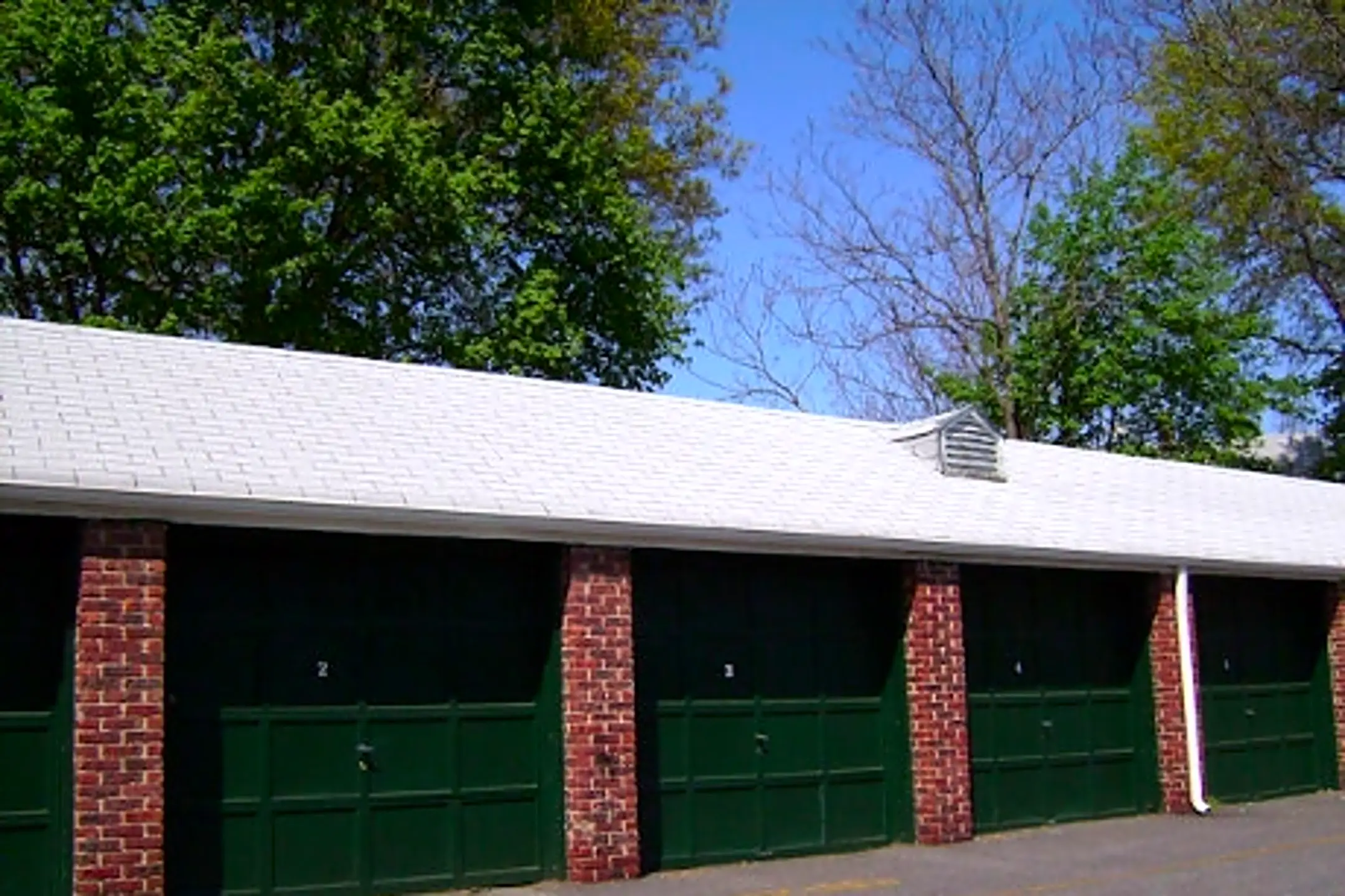 Plainfield Village & Norwood Garden Apartments 120 Randolph Rd