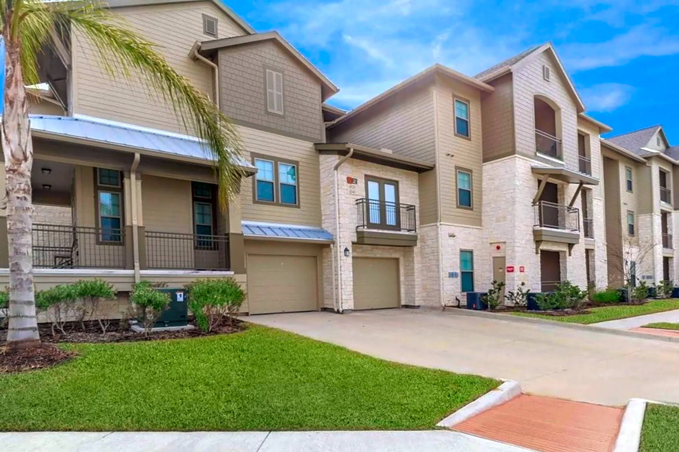 Catalon Apartment Homes Houston, TX 77084