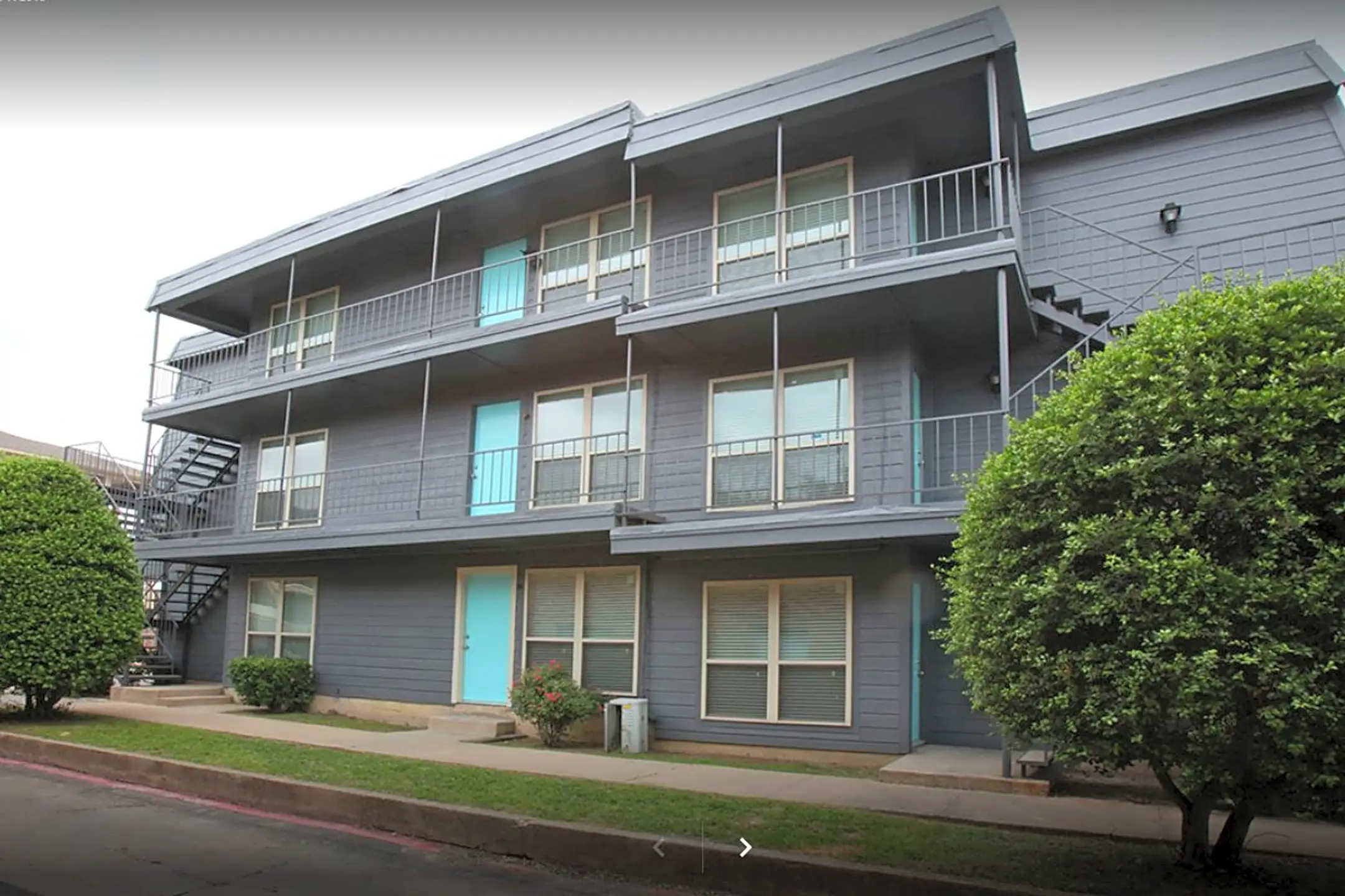 Crestview Apartments 3205 Crestview Drive Dallas, TX Apartments for
