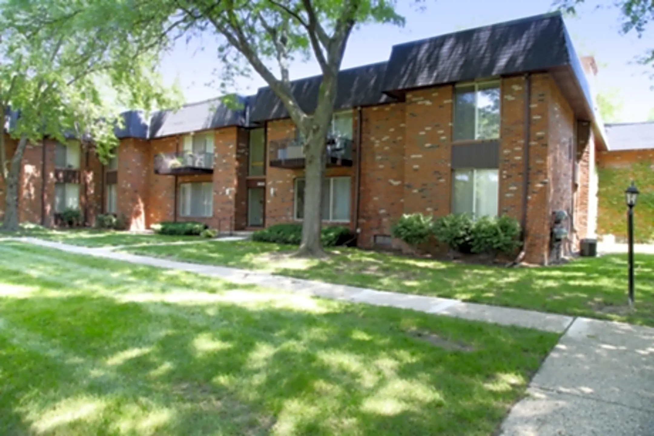 Regency Park 28250 Hoover Rd Warren, MI Apartments for Rent Rent.