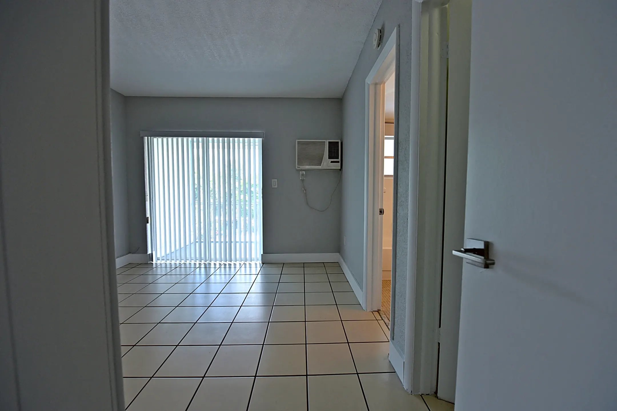 Marine Plaza 660 NE 78th St Miami, FL Apartments for Rent Rent.