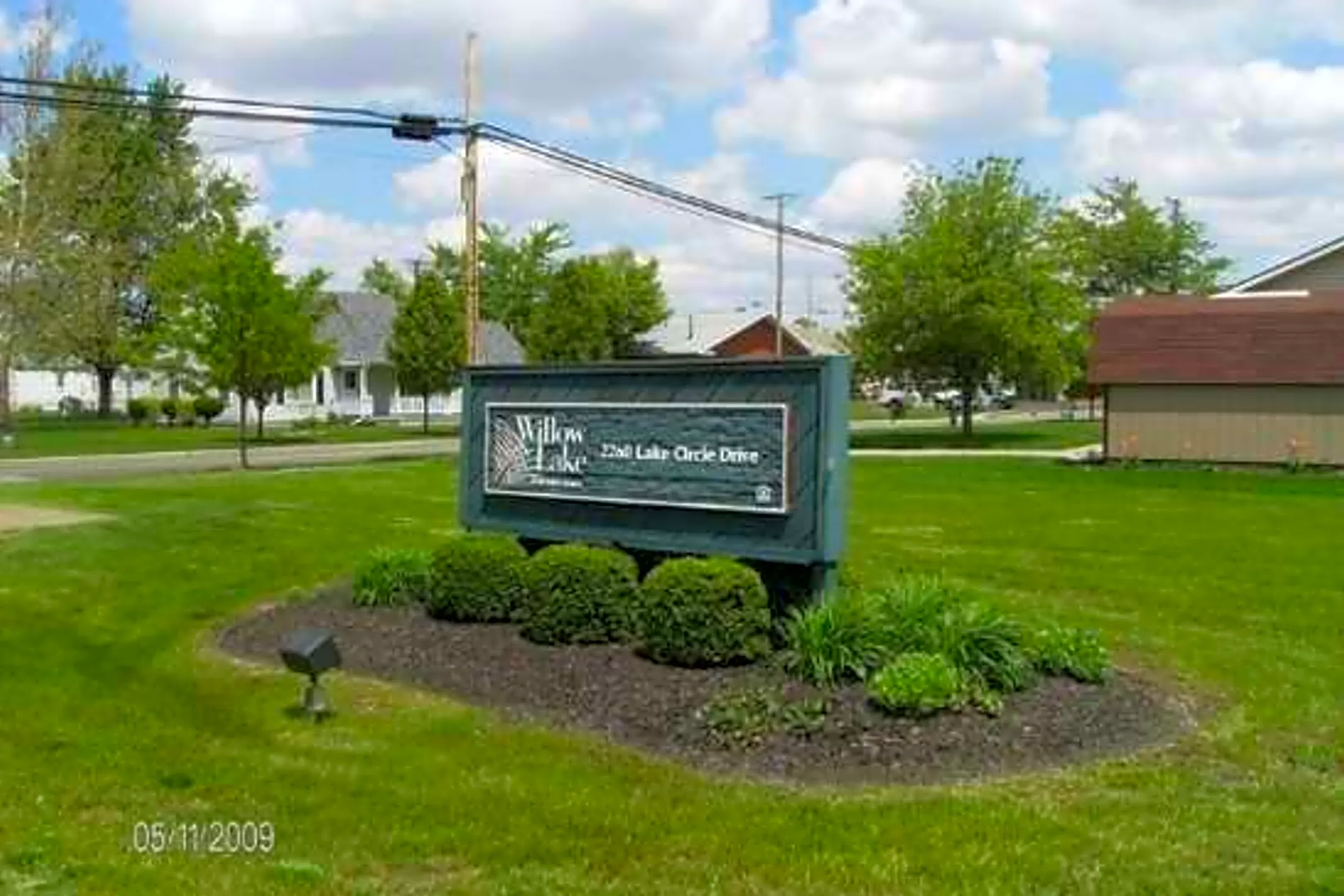 Willow Lake Apartments - Lima, OH 45801