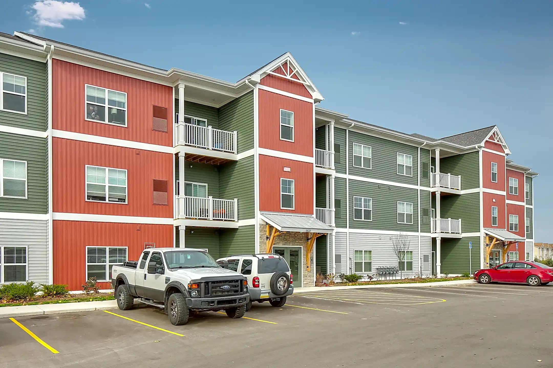 Central Park Apartments Greenville, MI 48838