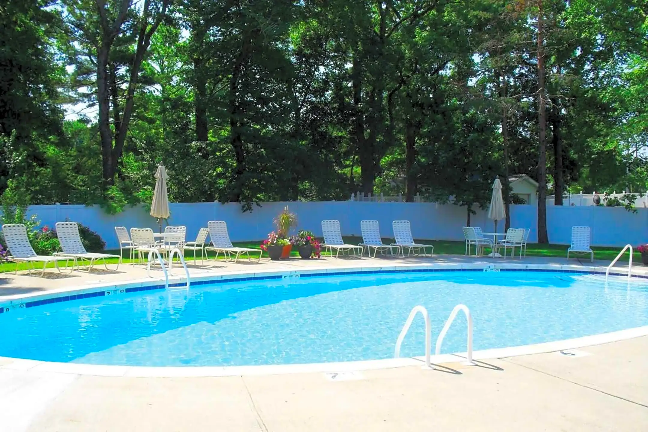 Barrington Gardens - Matawan, NJ