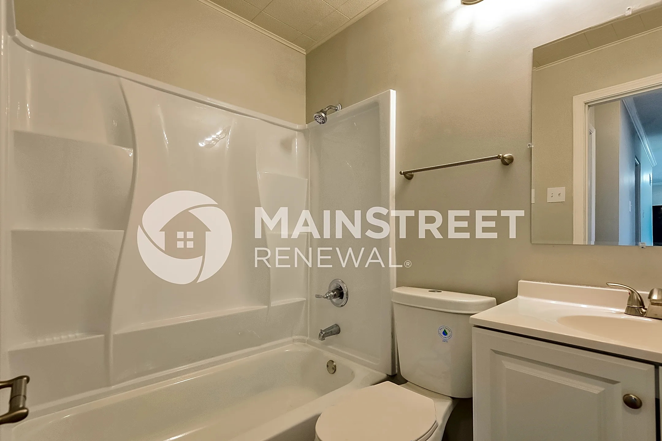 Bathroom - 1400 Burning Tree Dr - Florissant, MO