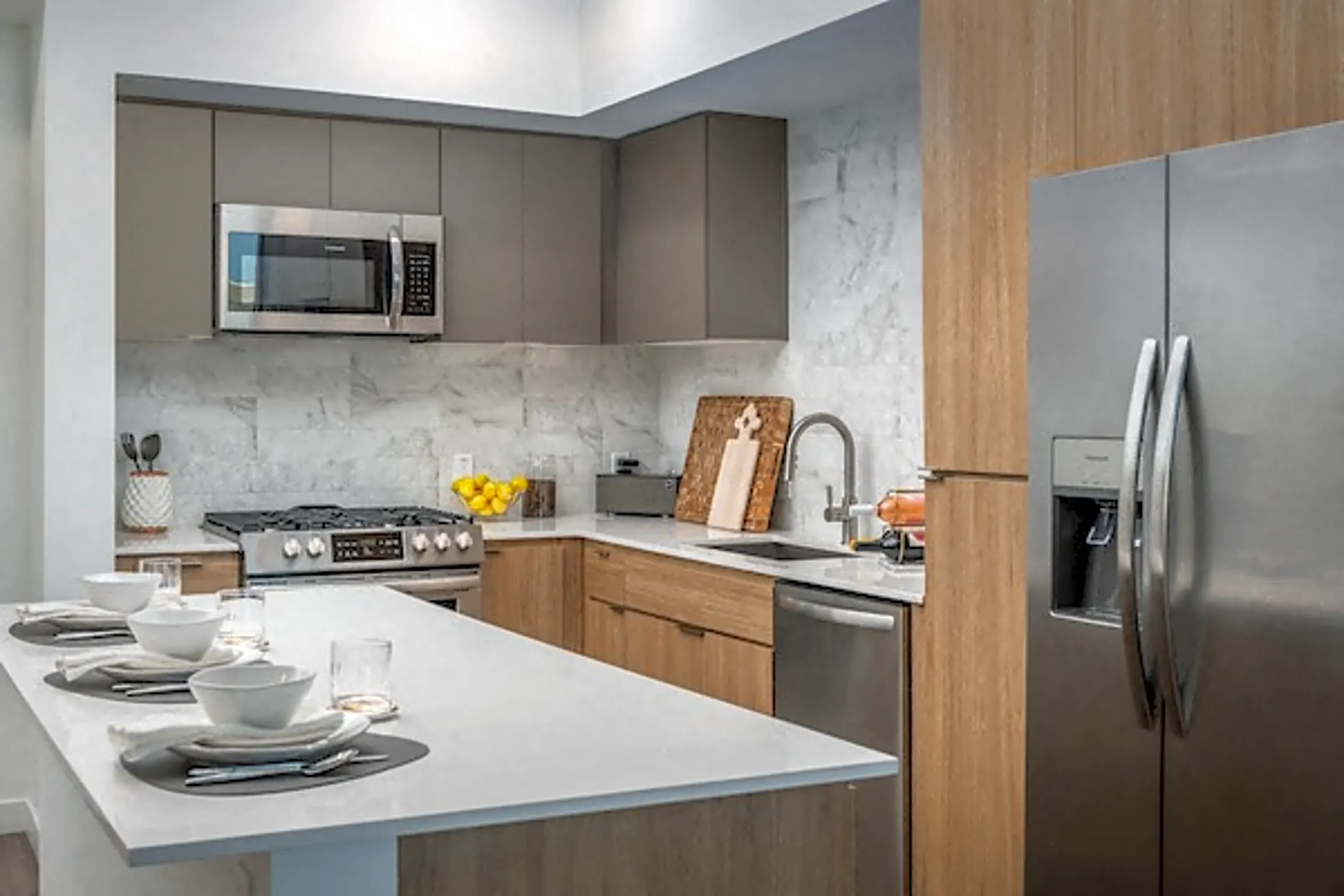 Adeline 222 E Jefferson St Phoenix, AZ Apartments for Rent Rent.