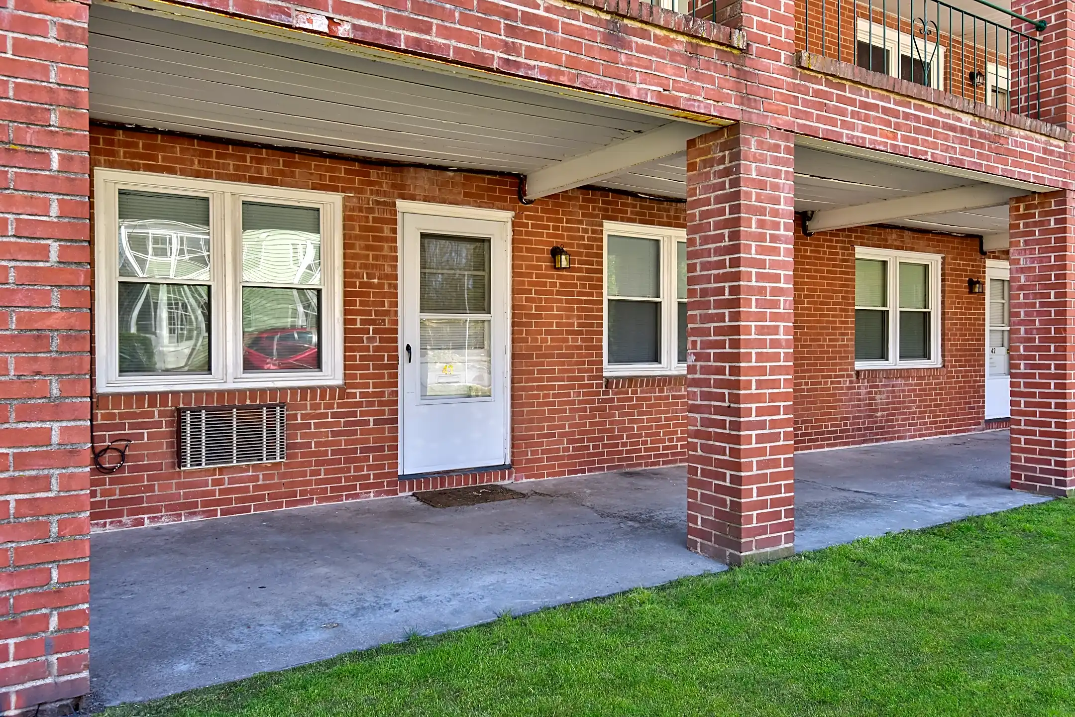 Woodside Apartments 45 Olmsted East Hartford, CT for Rent Rent.